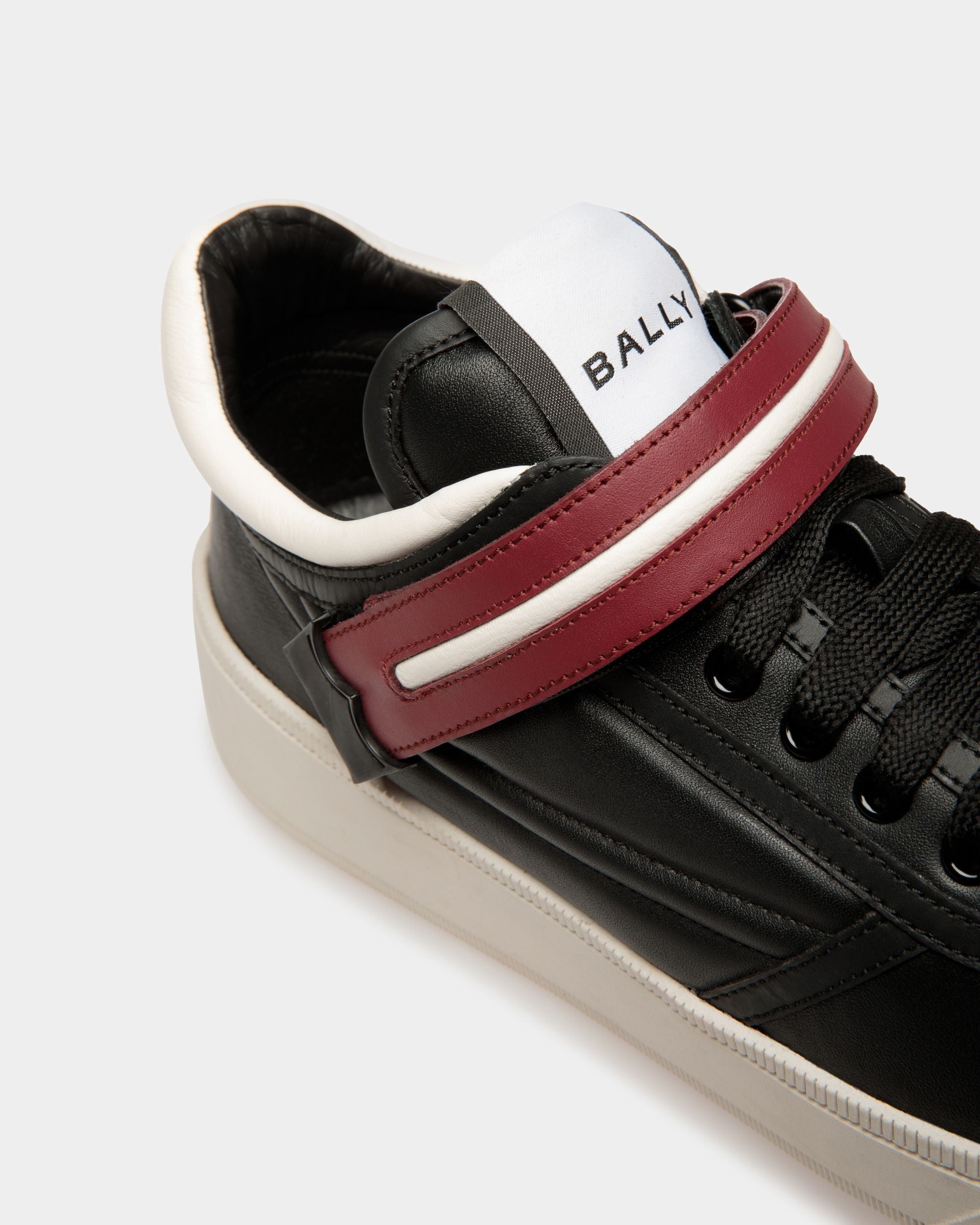Zapatilla Raise De Piel Negra - Hombre - Bally - 06