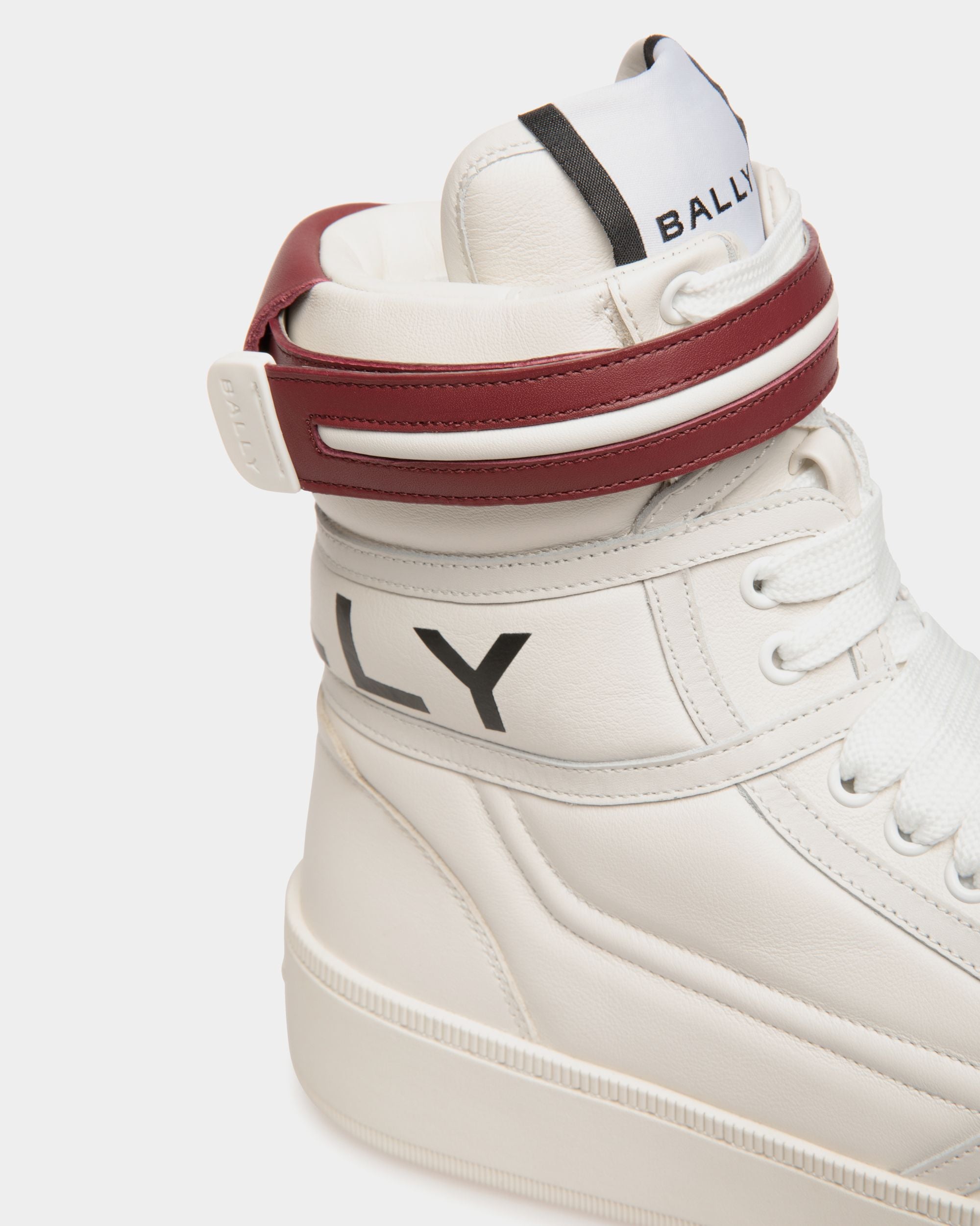Raise Sneaker In White Leather - Hombre - Bally - 05