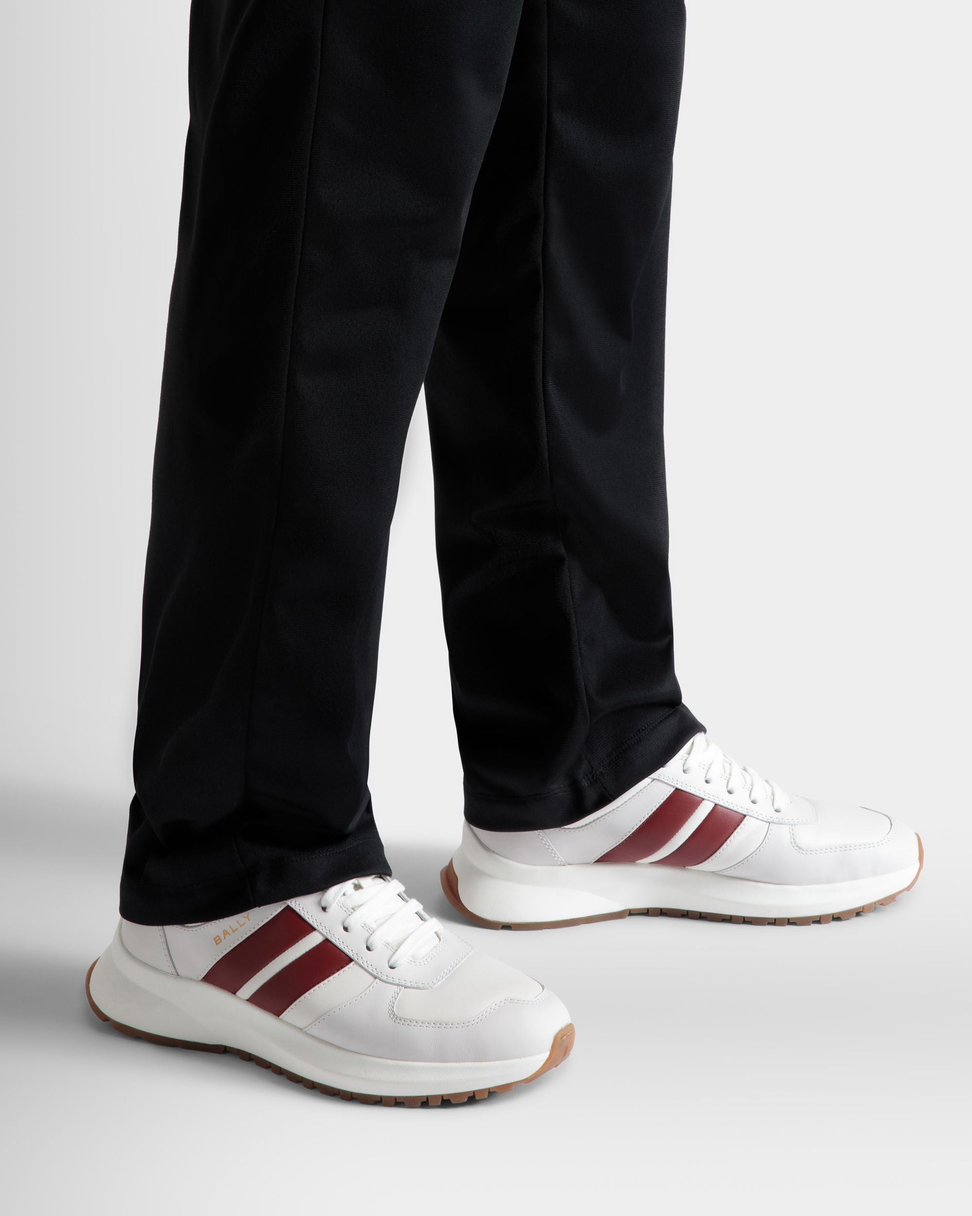 Zapatilla Outline De Piel En Blanco - Hombre - Bally - 02