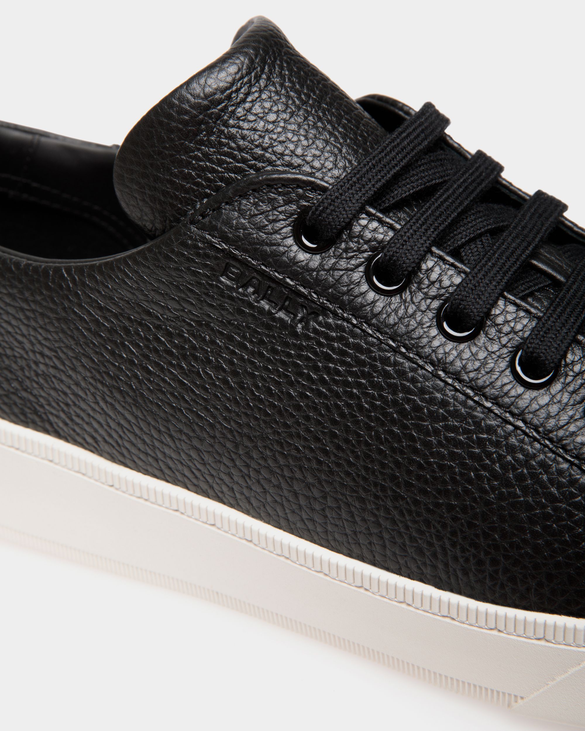 Raise Sneaker In Black Grained Leather - Men's - Bally - 05
