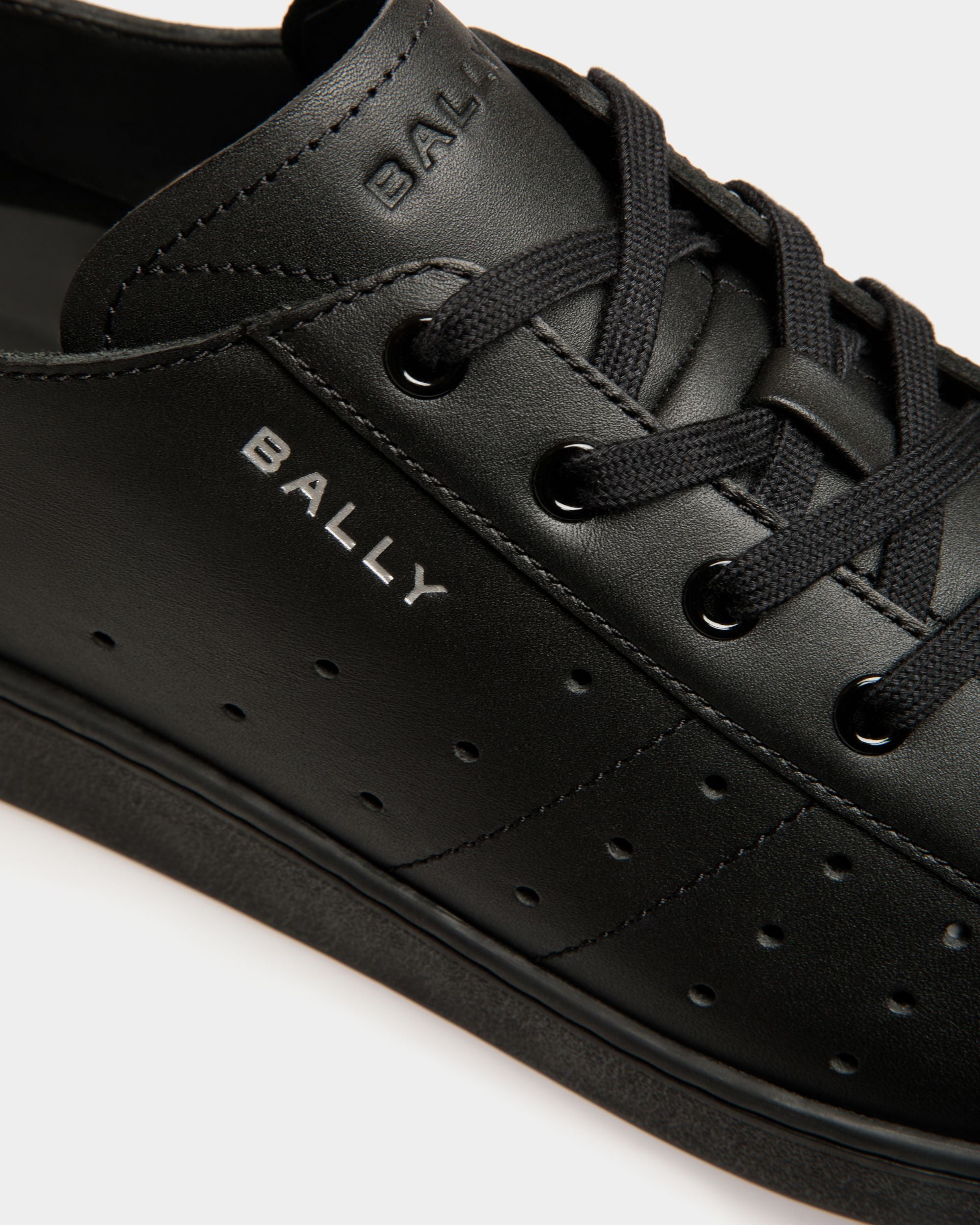 Zapatilla Tennis De Piel Negra - Hombre - Bally - 06