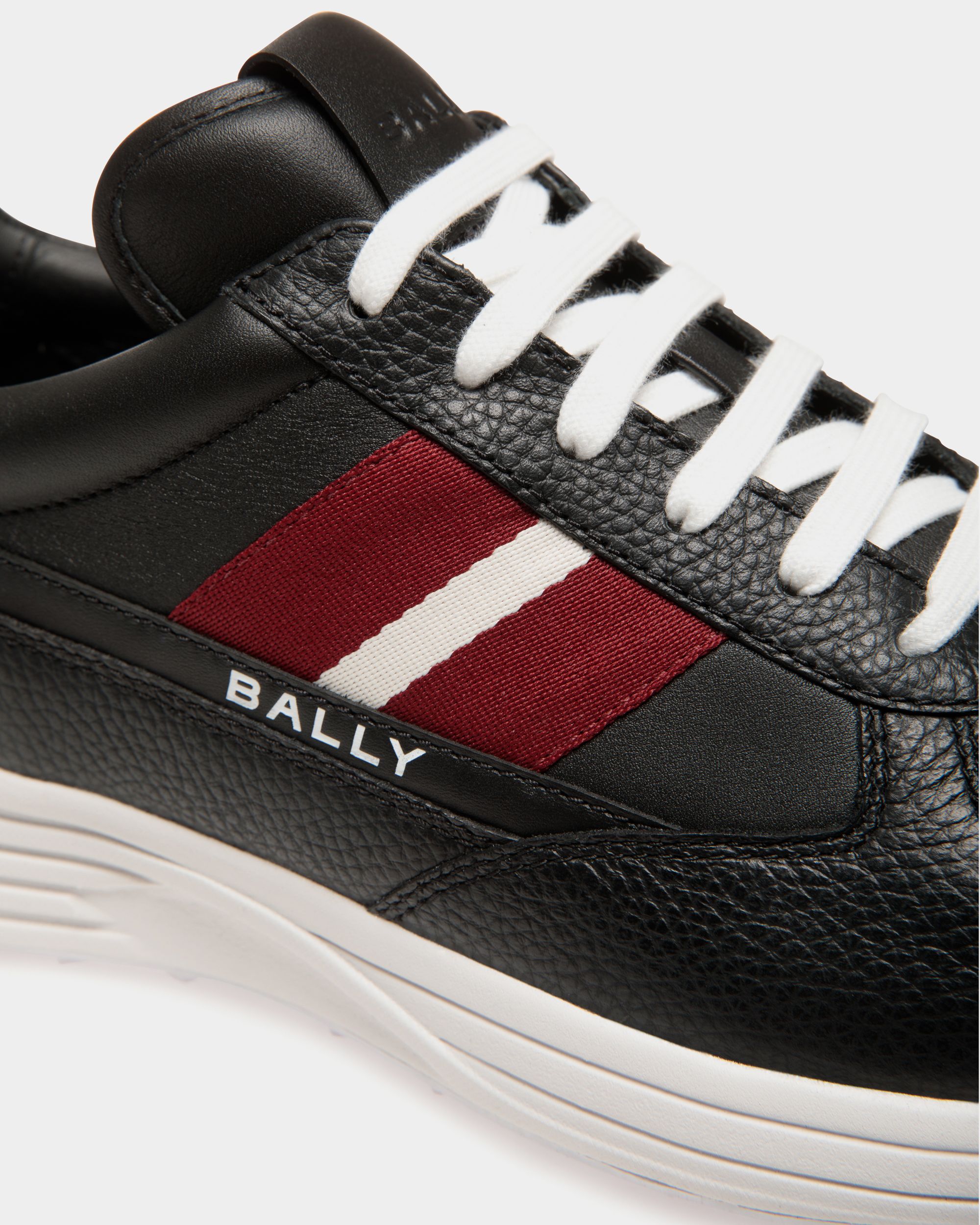 Golf Capsule Sneaker in Black Grained Leather - Hombre - Bally - 05