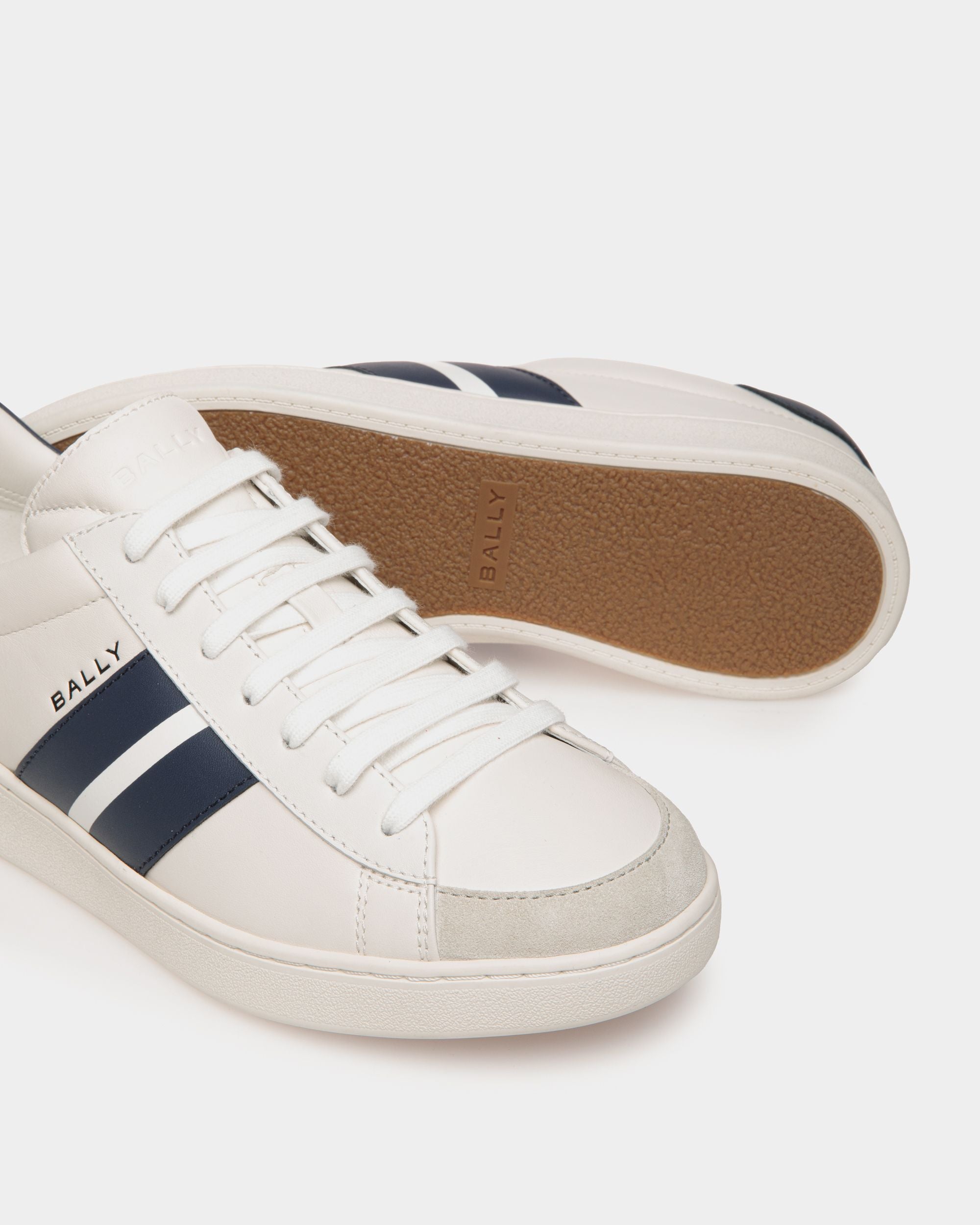 Zapatilla Tennis De Piel Blanca Y Navy Blue - Hombre - Bally - 04