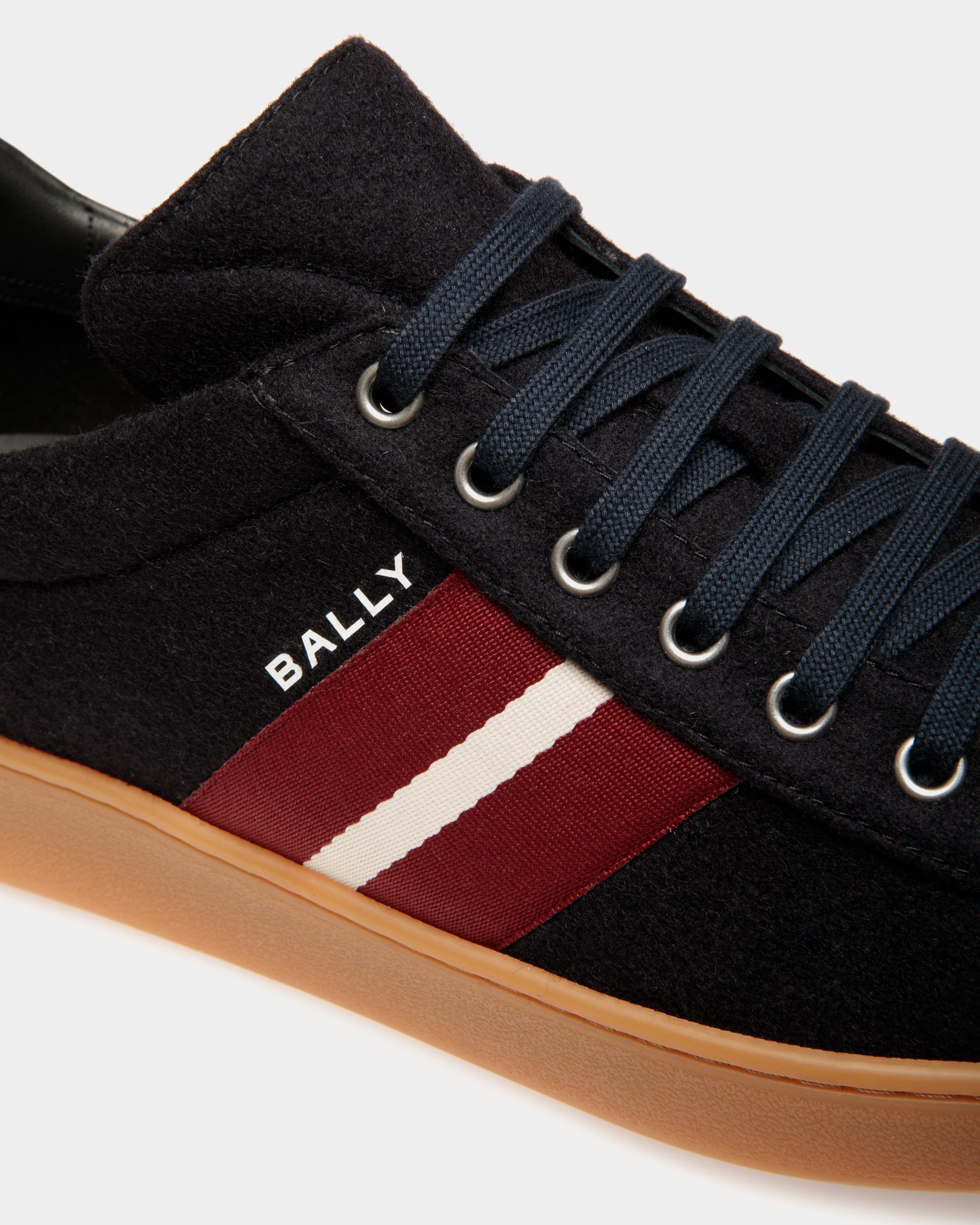 Zapatilla Tennis De Lana Navy Blue Y Piel Negra - Hombre - Bally - 05