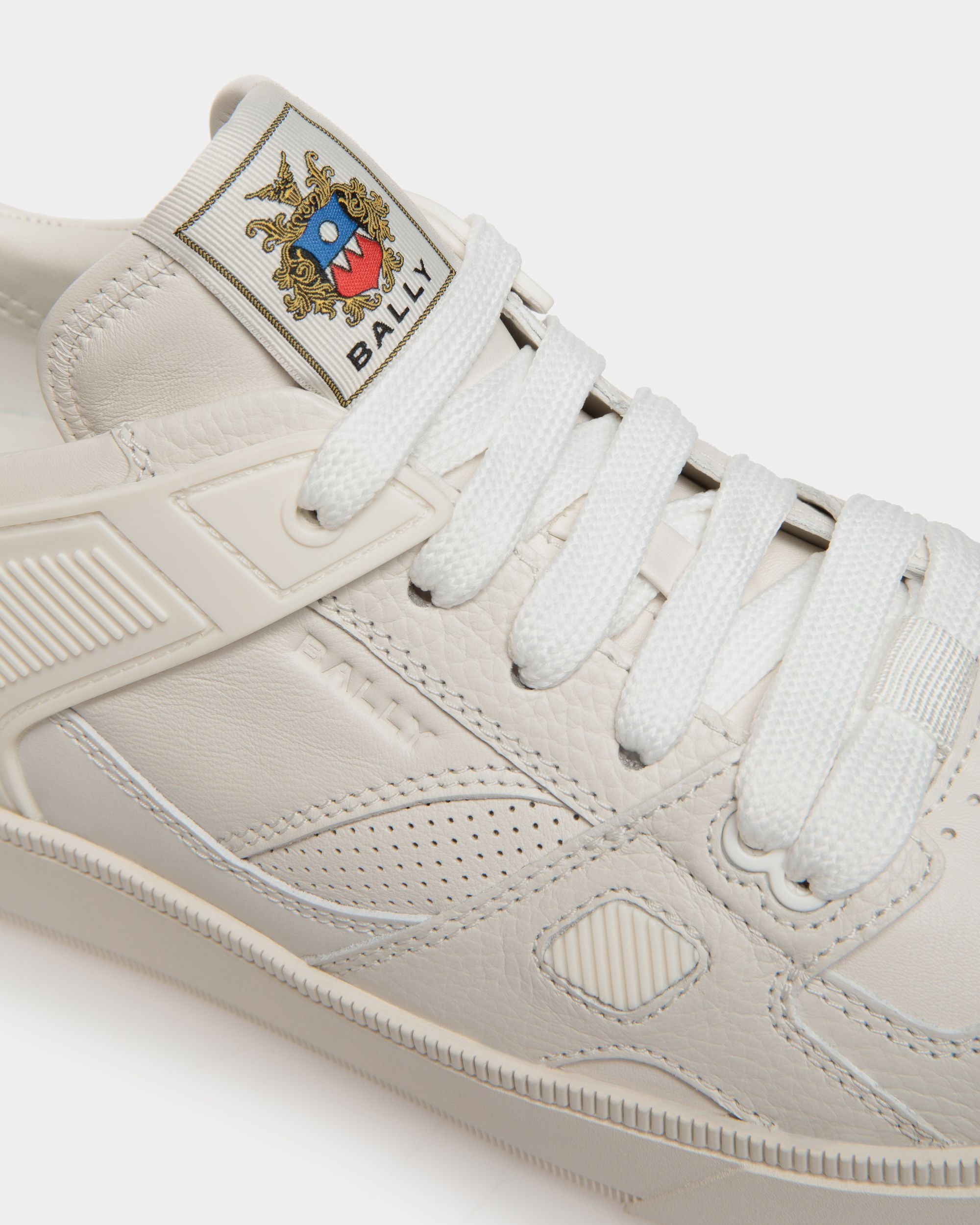 Raise Sneaker In White Leather - Men's - Bally - 05