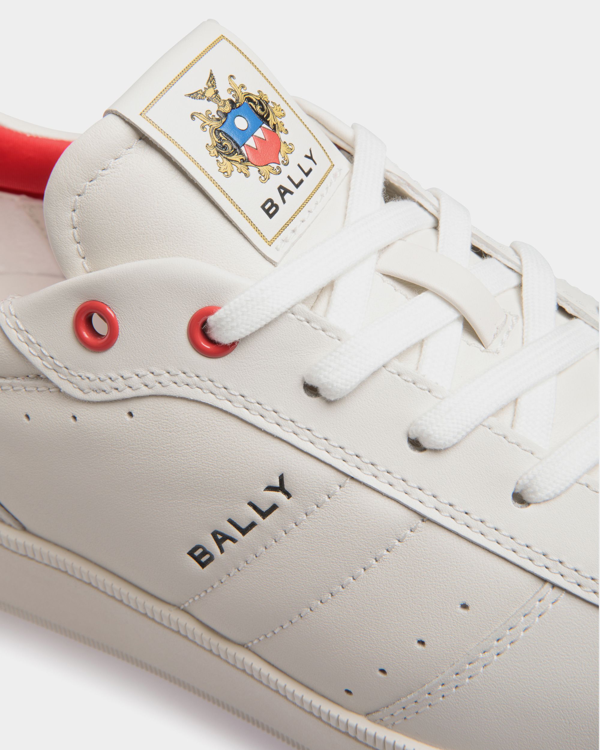 Raise Sneaker in White Leather - Hombre - Bally - 05