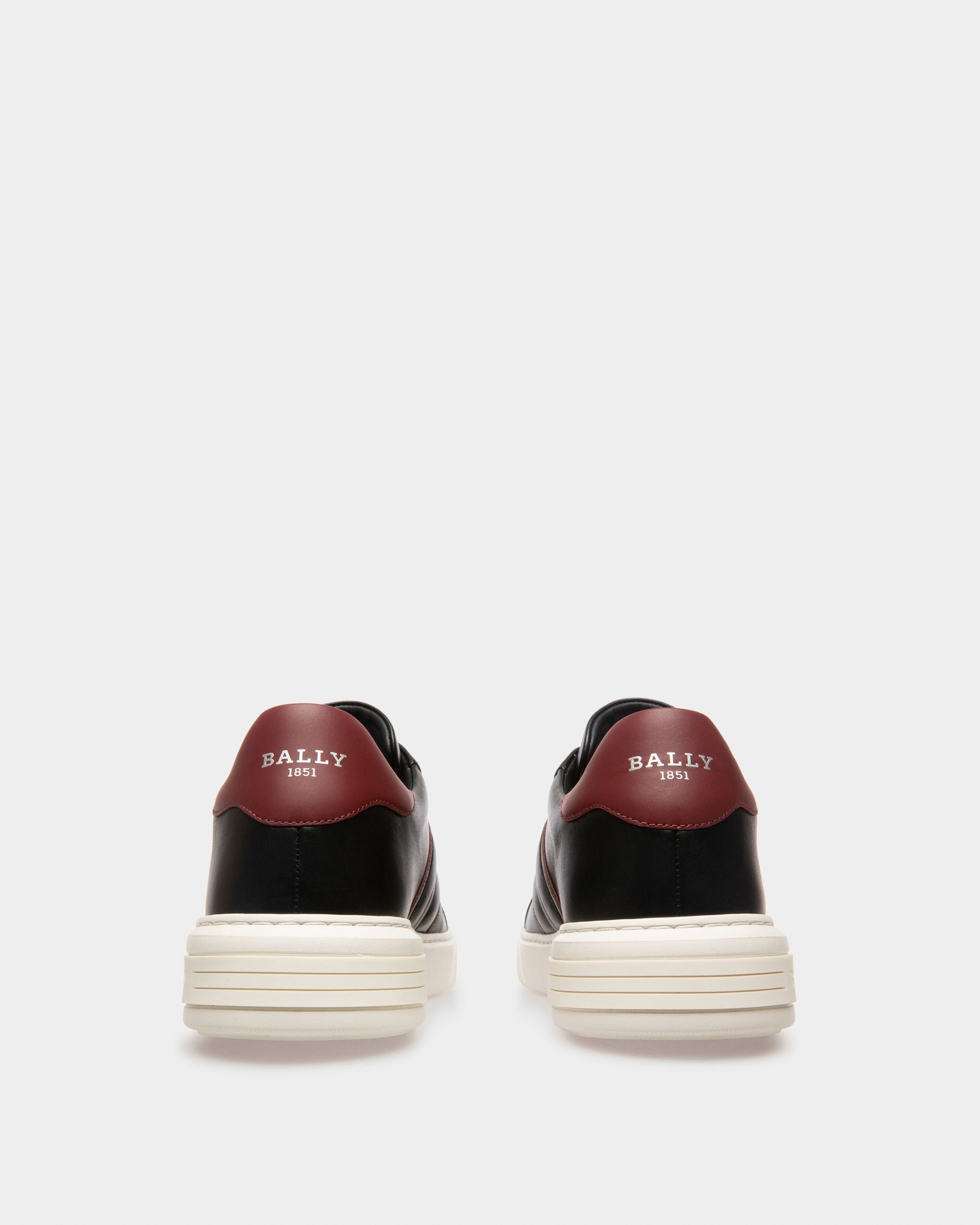 Meddy Zapatillas En Piel De Color Negro Y Rojo Heritage - Hombre - Bally - 04