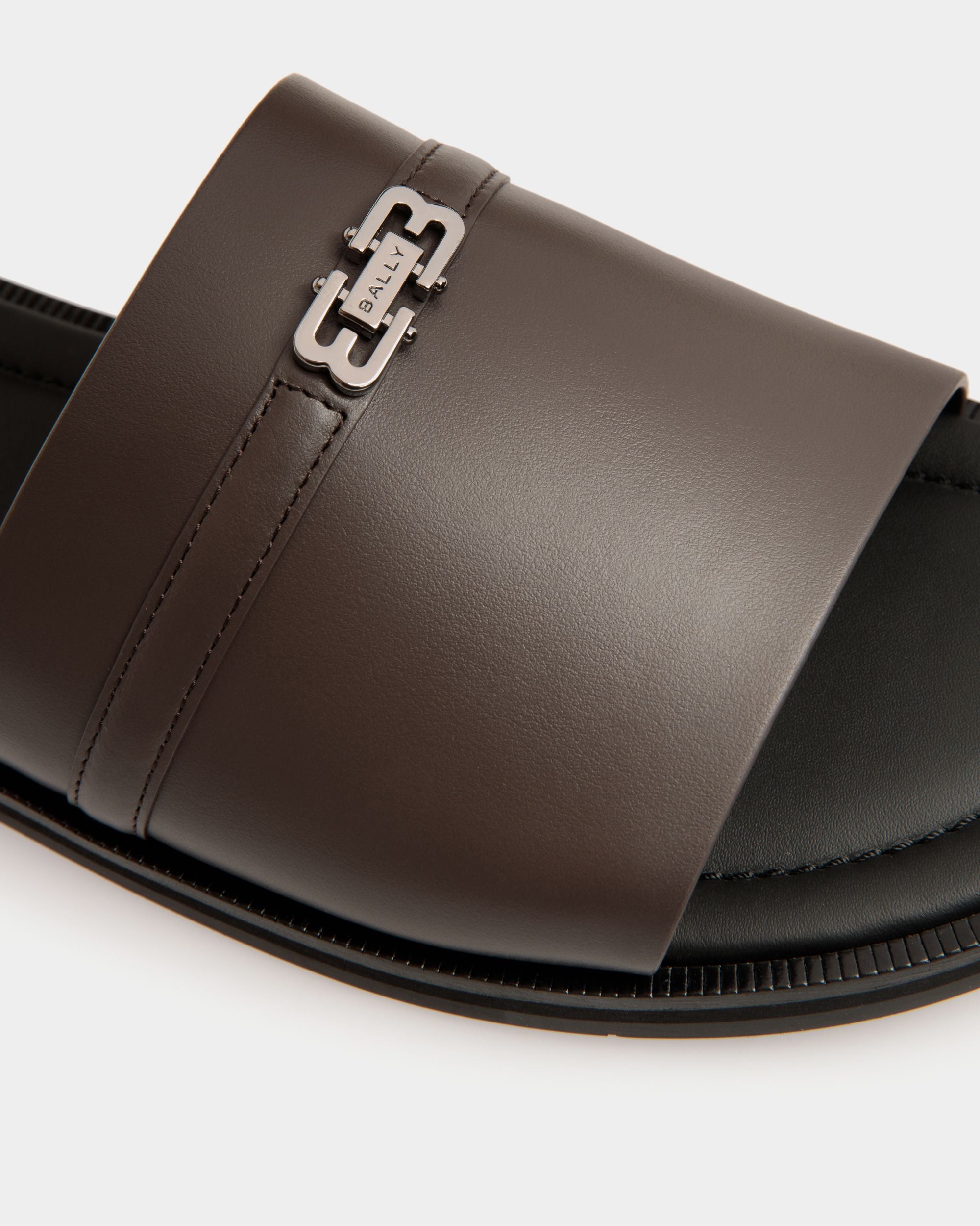 Glide Sandal in Ebano Leather - Hombre - Bally - 05