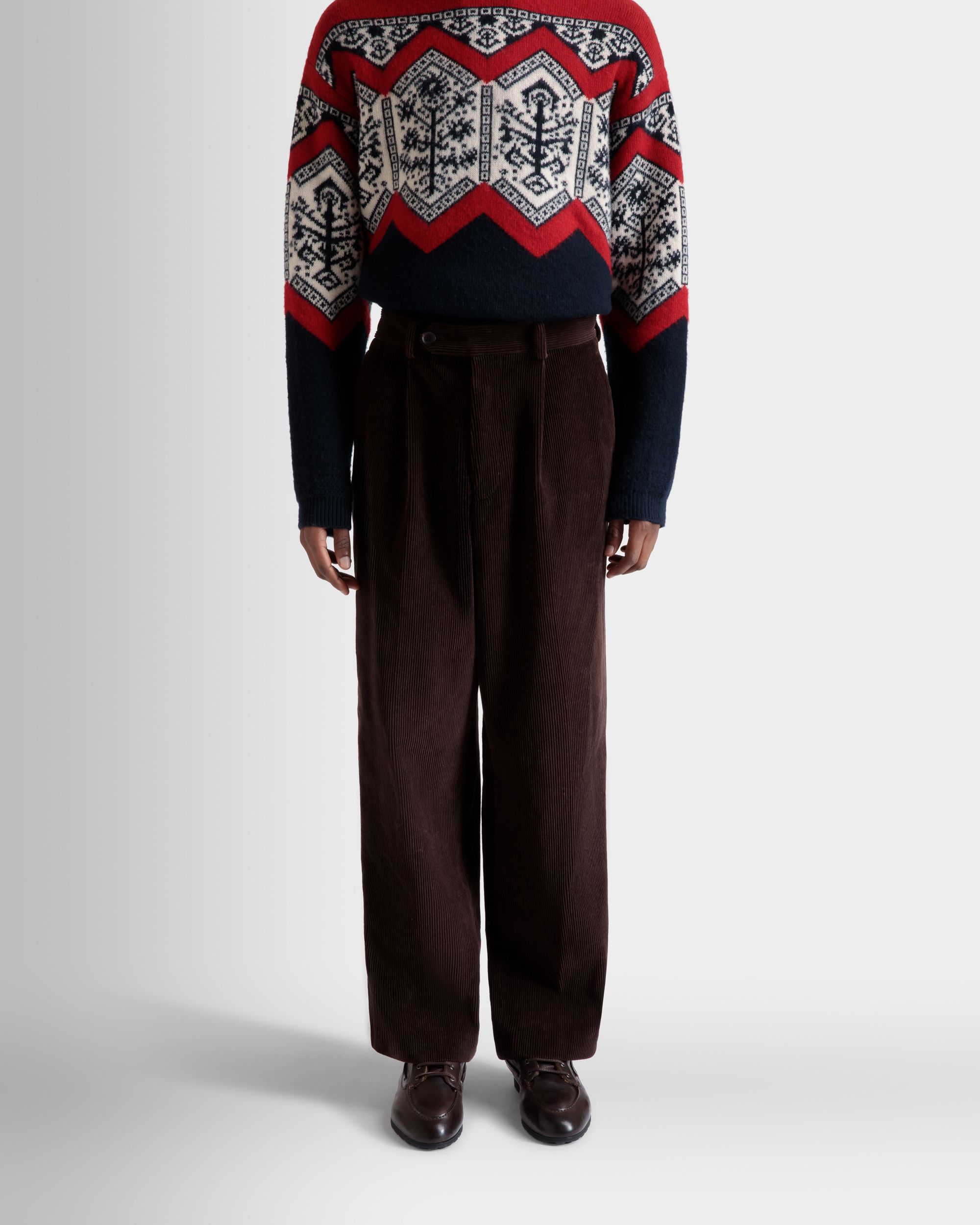 Pantalón Con Pinzas De La Cápsula Winter De Pana Ébano - Hombre - Bally - 08