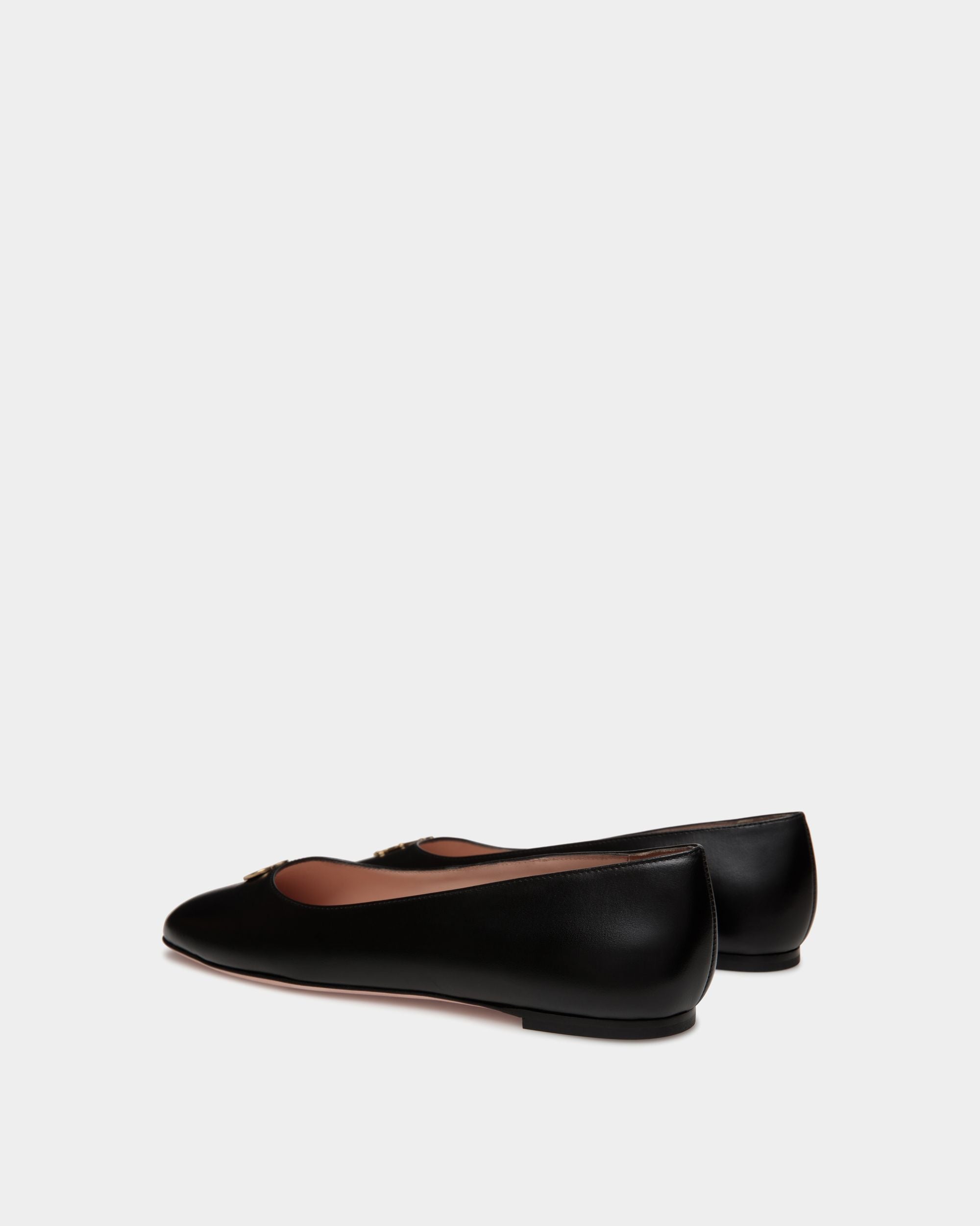 Ballyrina Flat In Black Leather - Mujer - Bally - 03