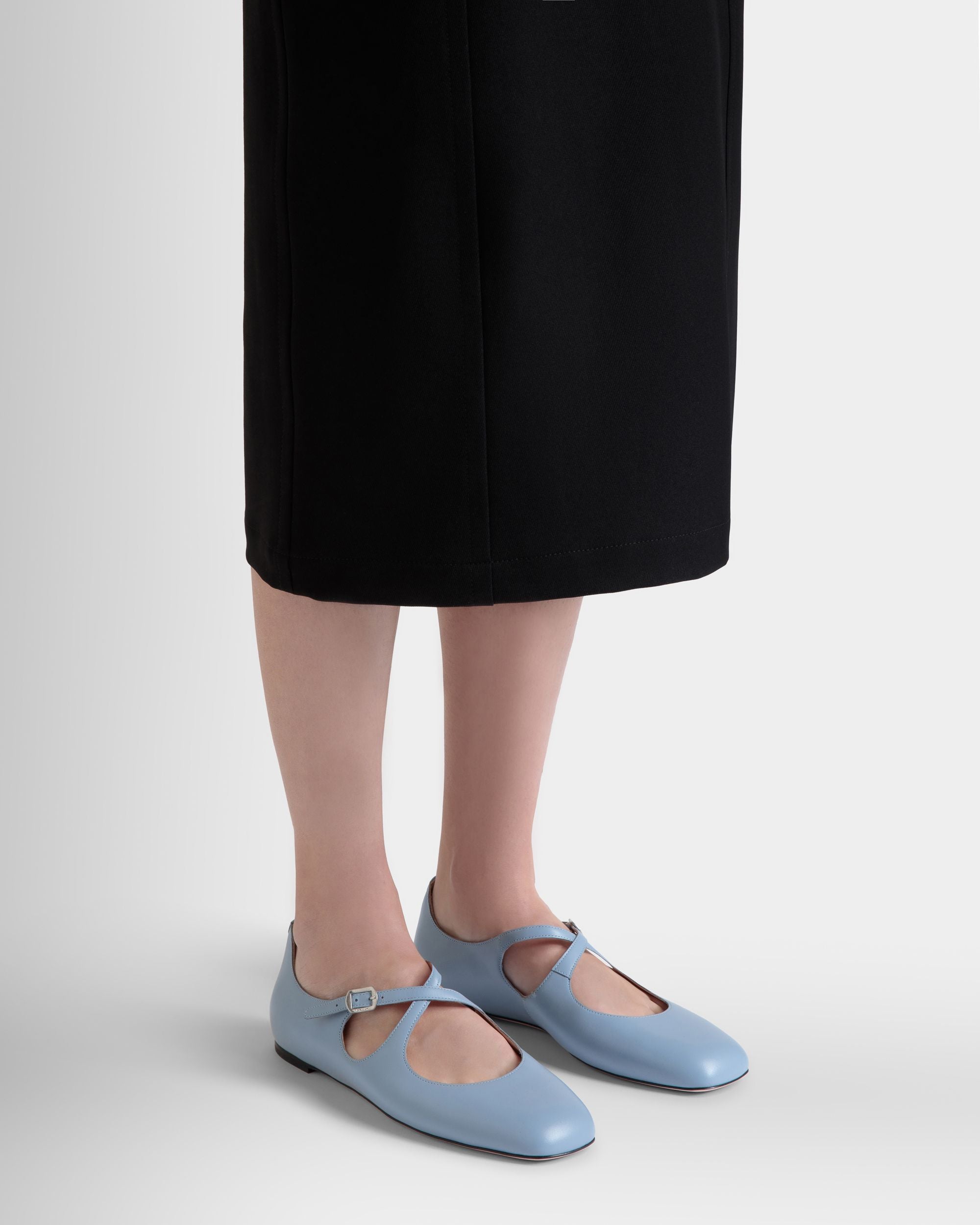 Zapato Plano Ballyrina De Piel Light Blue - Mujer - Bally - 02