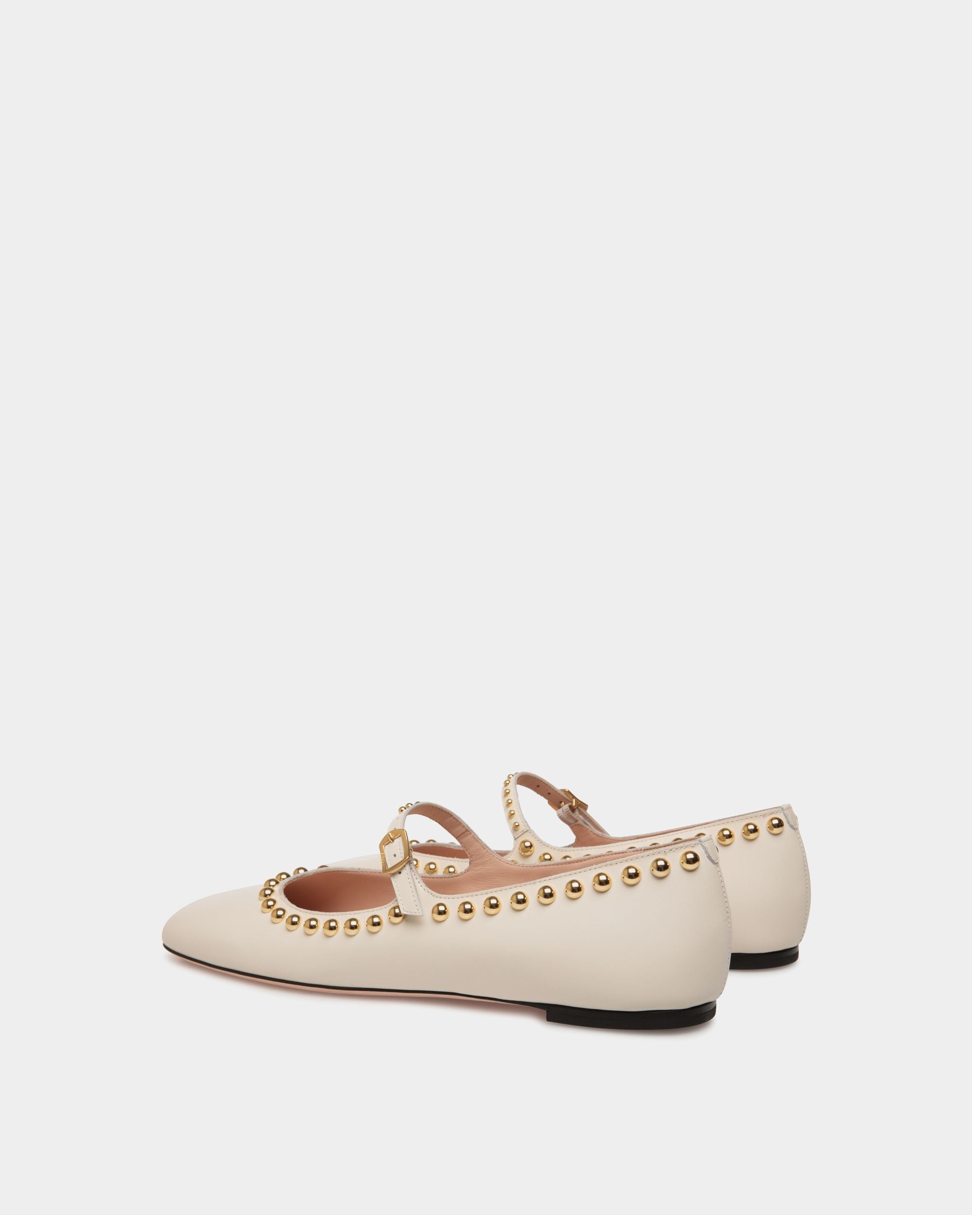 Zapato Plano Ballyrina De Piel Marfil - Mujer - Bally - 04