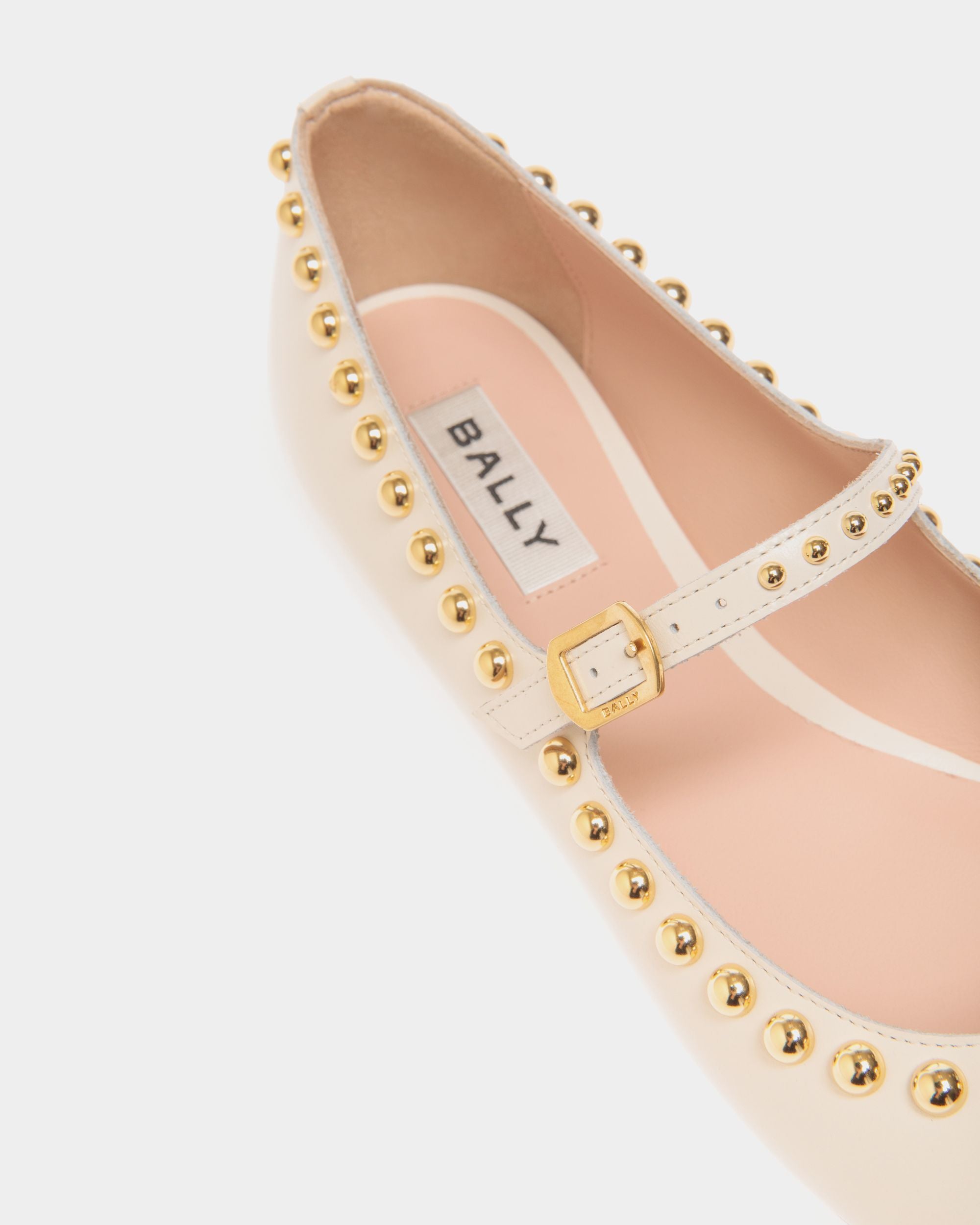 Zapato Plano Ballyrina De Piel Marfil - Mujer - Bally - 06