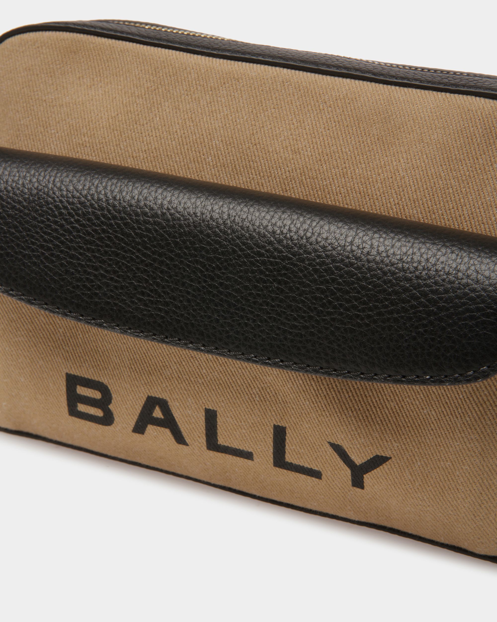 Bandolera Bar De Tela Color Arena Y Negro - Mujer - Bally - 05