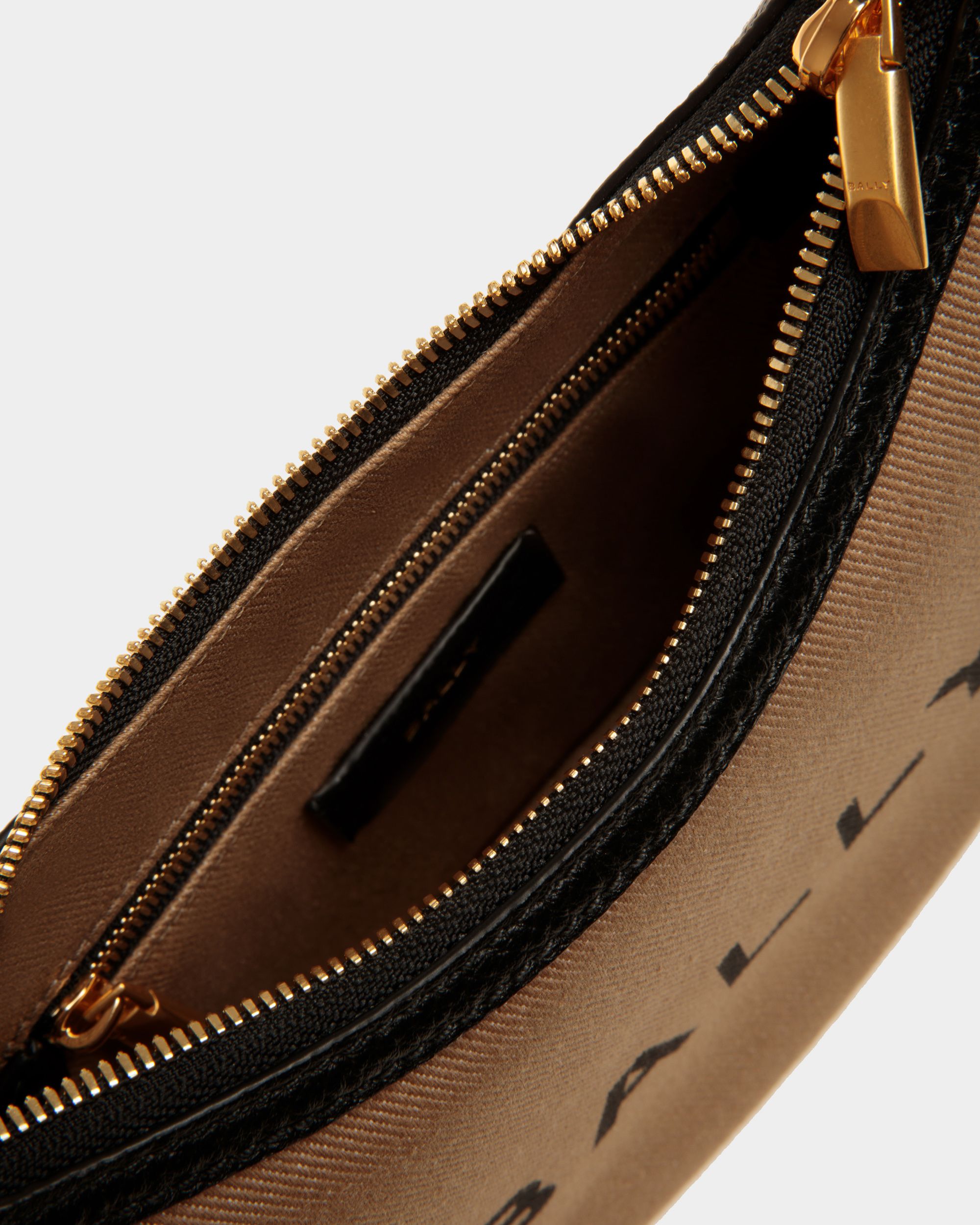 Bar Mini Crossbody Bag In Beige And Black Canvas And Leather - Mujer - Bally - 04