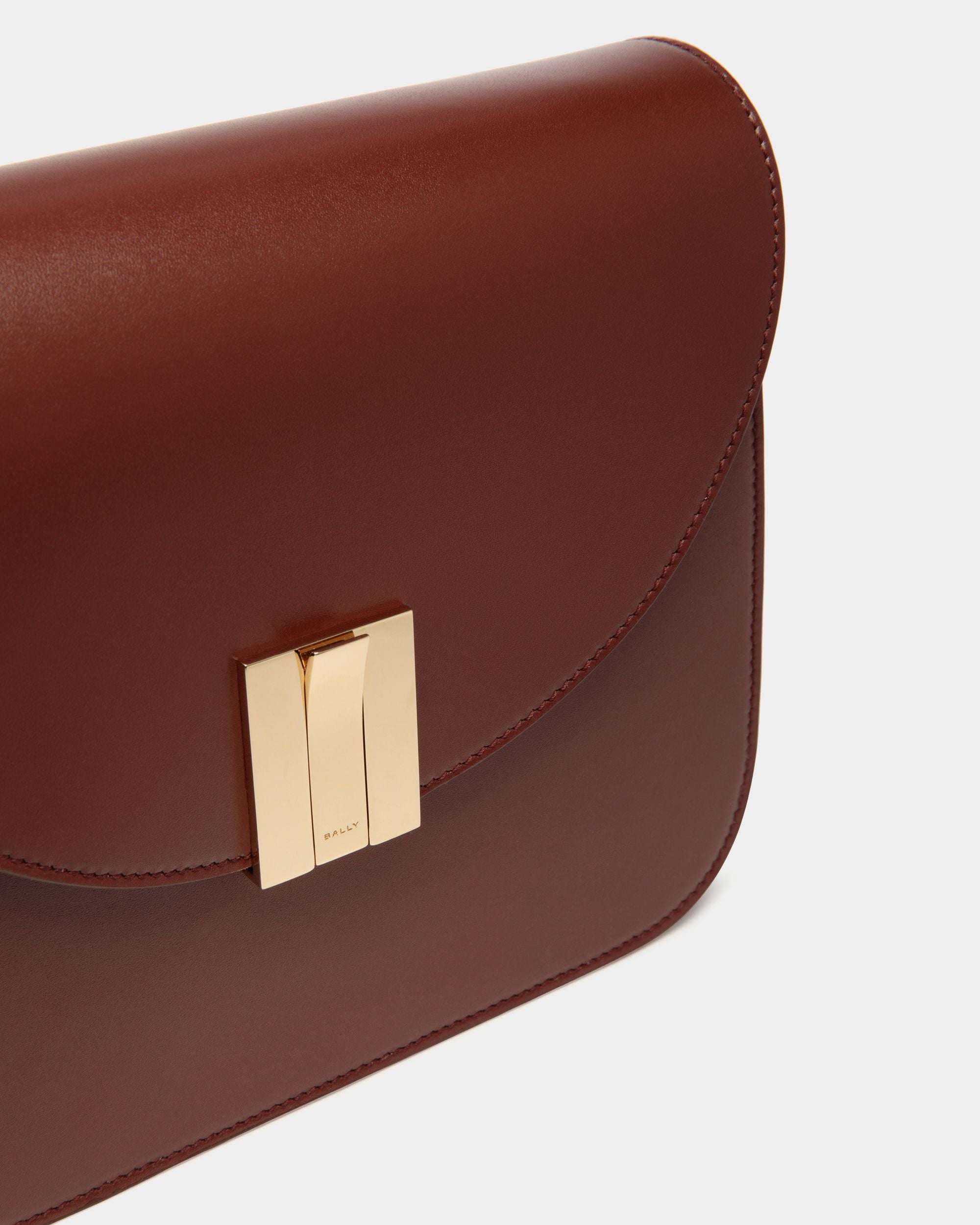 Ollam Crossbody Bag In Brown Leather - Women's - Bally - 04