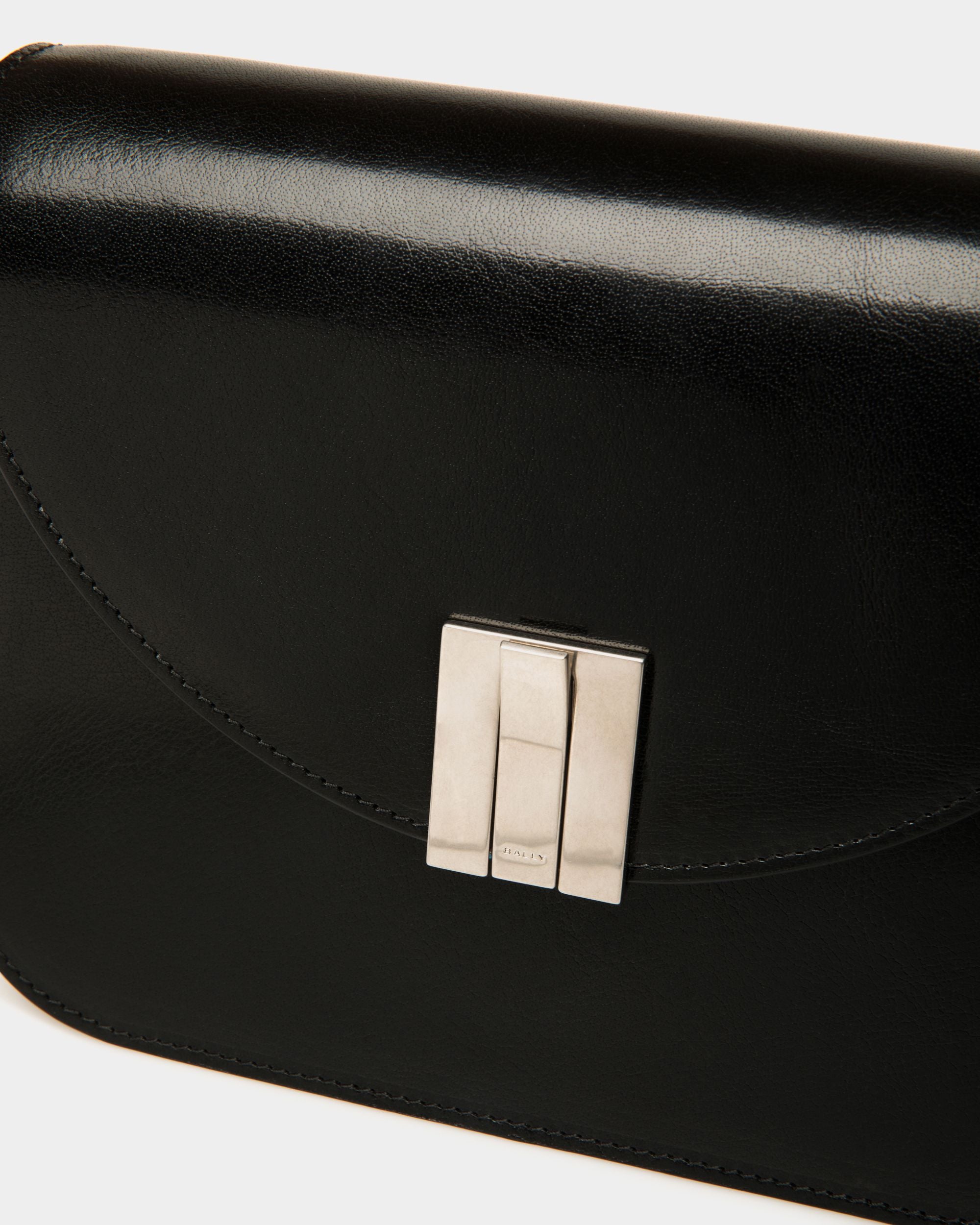 Ollam Crossbody Bag In Black Leather - Women's - Bally - 05