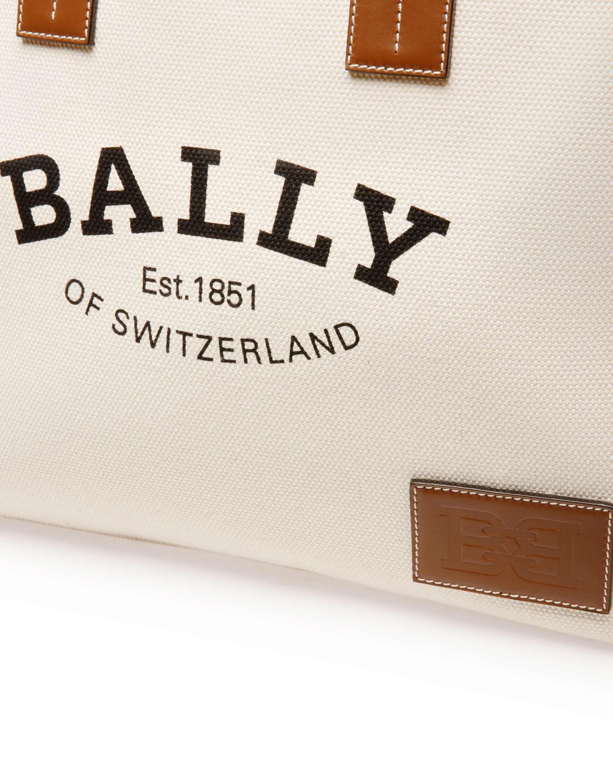 Crystalia Fabric Tote In Natural - Women's - Bally - 05