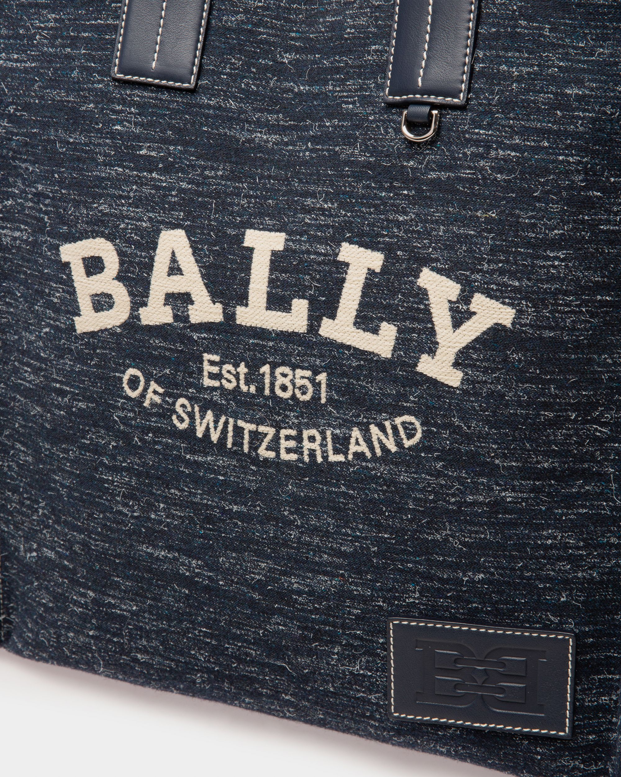 Crystalia Fabric Tote In Navy - Women's - Bally - 05