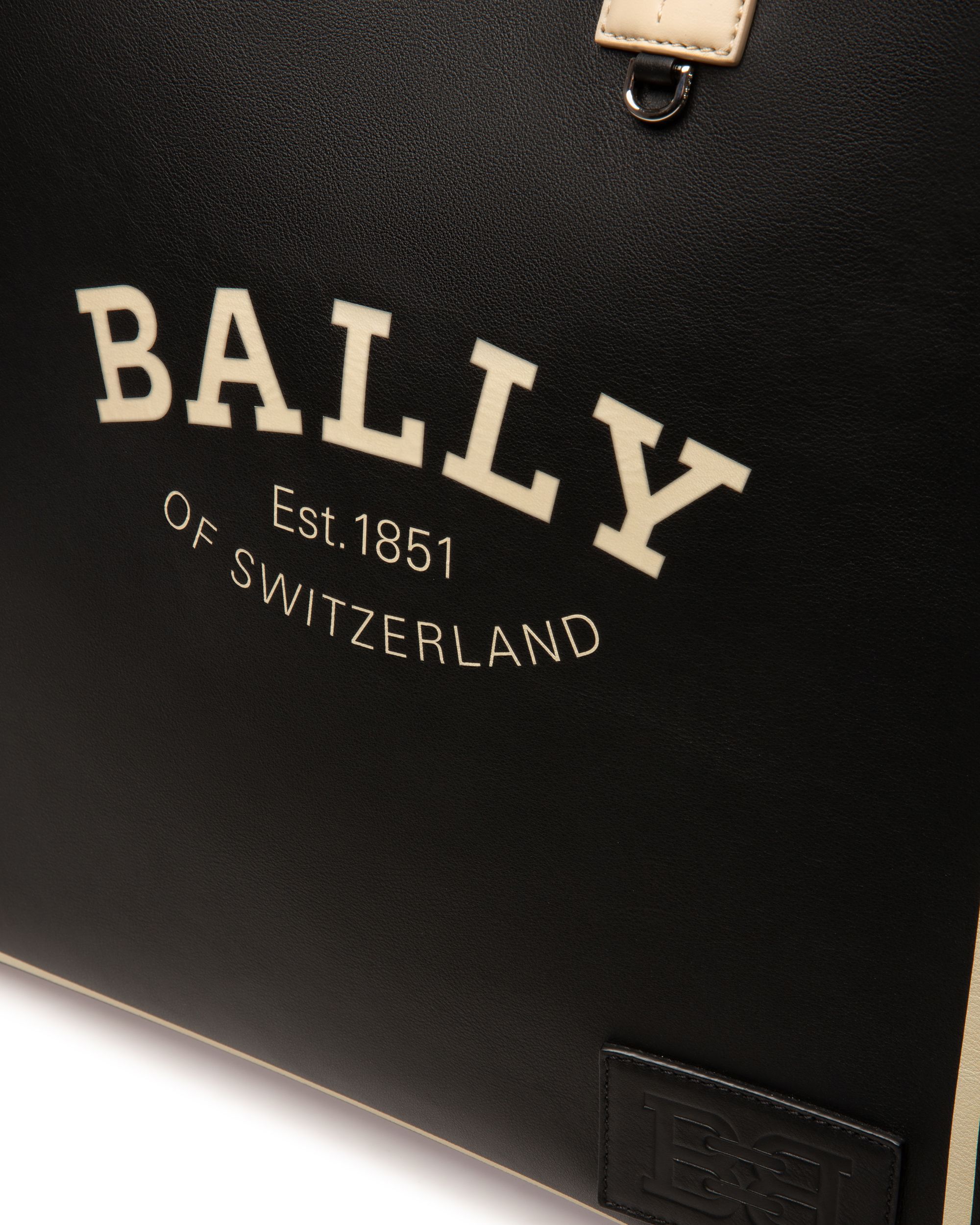 Crystalia Leather Tote In Black & Light Beige - Women's - Bally - 04
