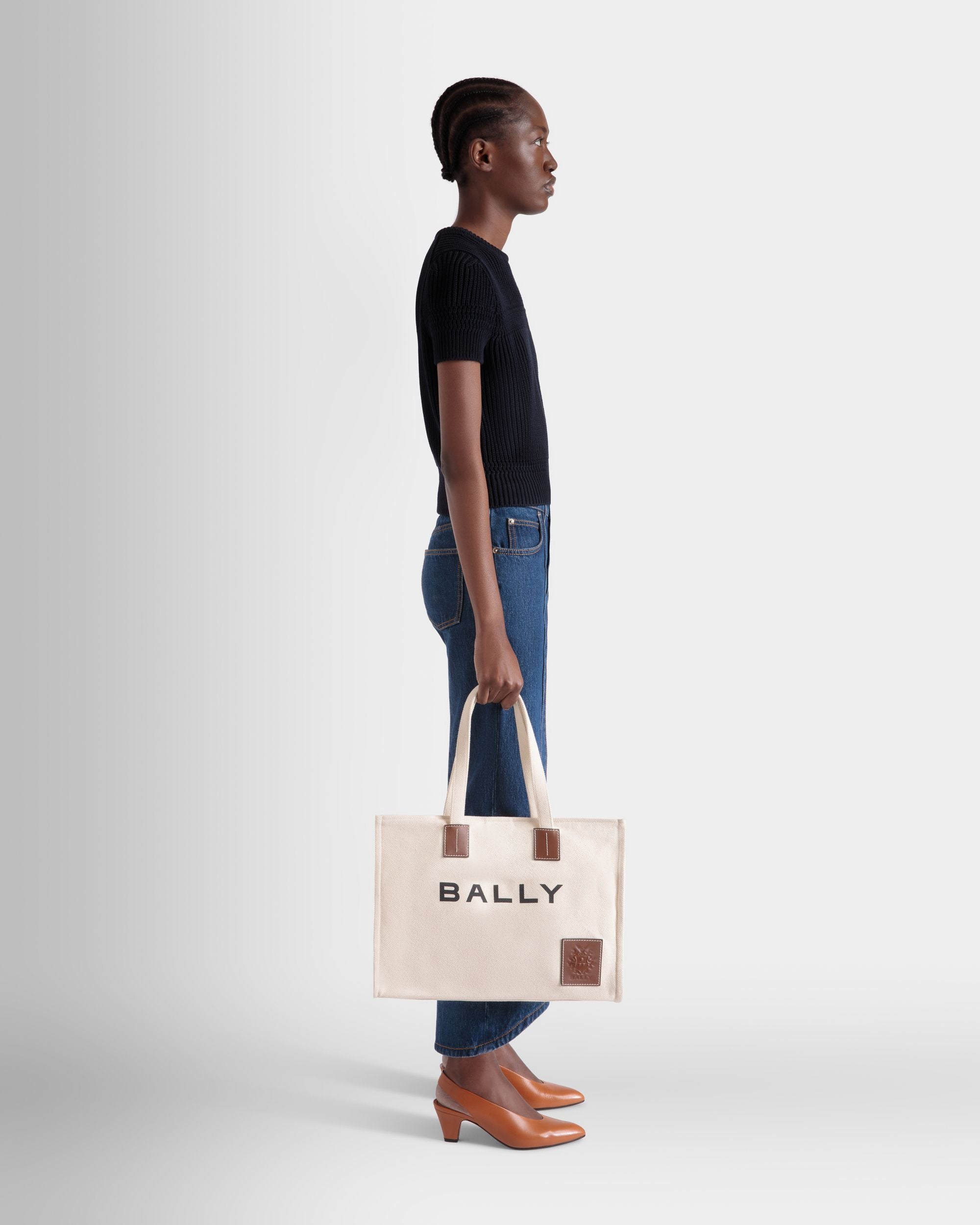 Bolso Tote Akelei De Lona - Mujer - Bally - 02