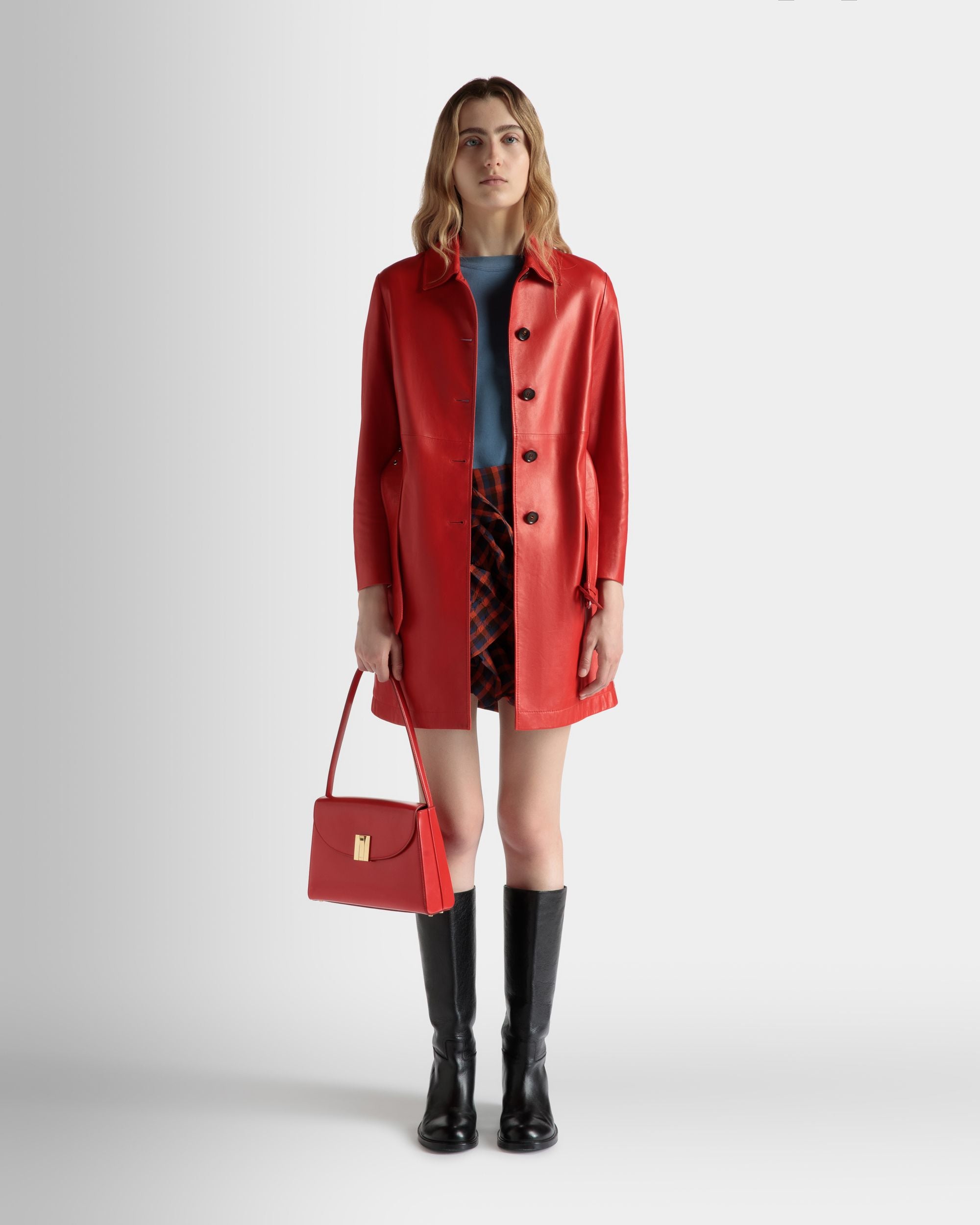 Bolso De Hombro Ollam De Piel Cepillada Candy Red - Mujer - Bally - 02