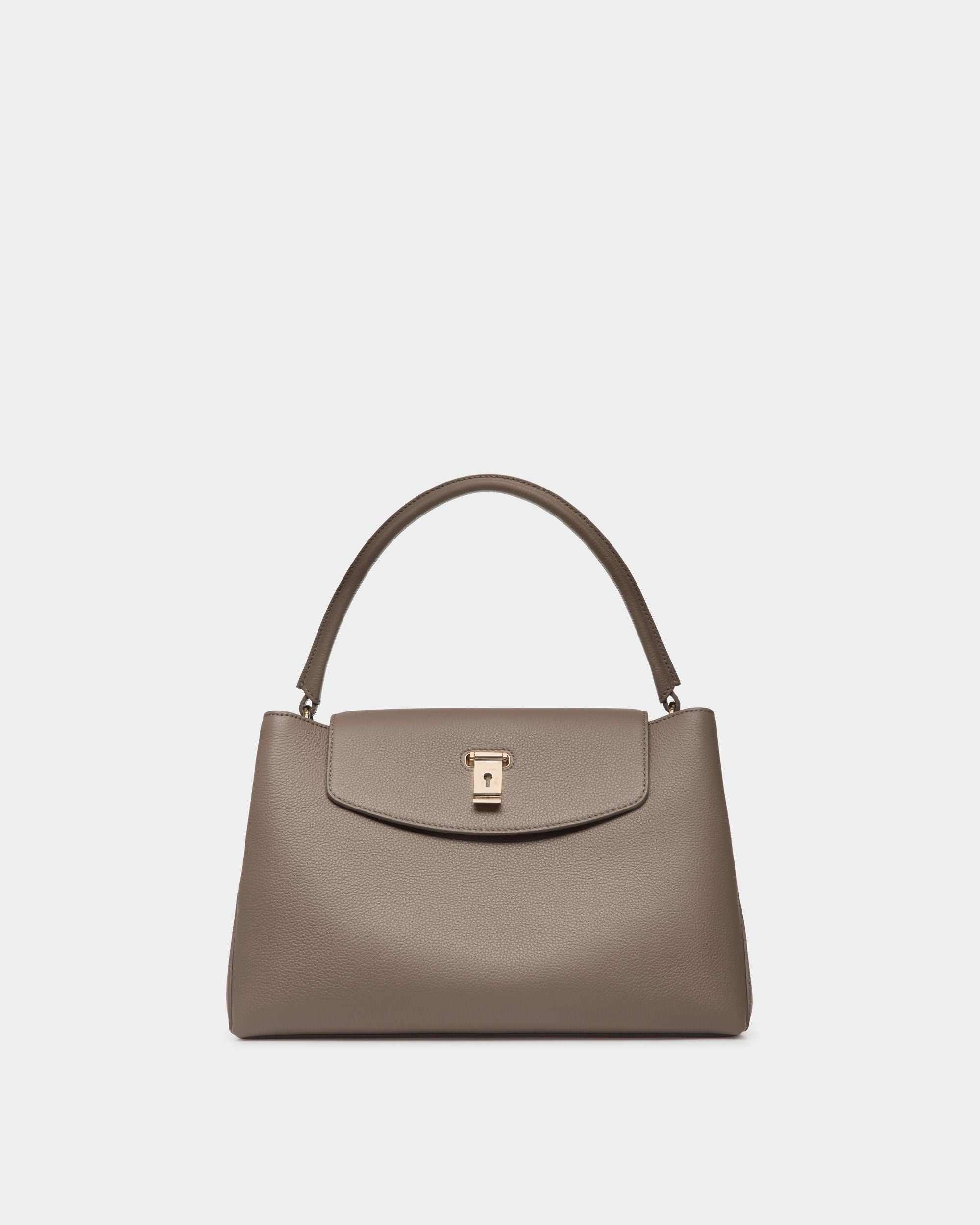 Bolso Con Asa Superior Lock Me De Piel Granulada Topo - Mujer - Bally - 01