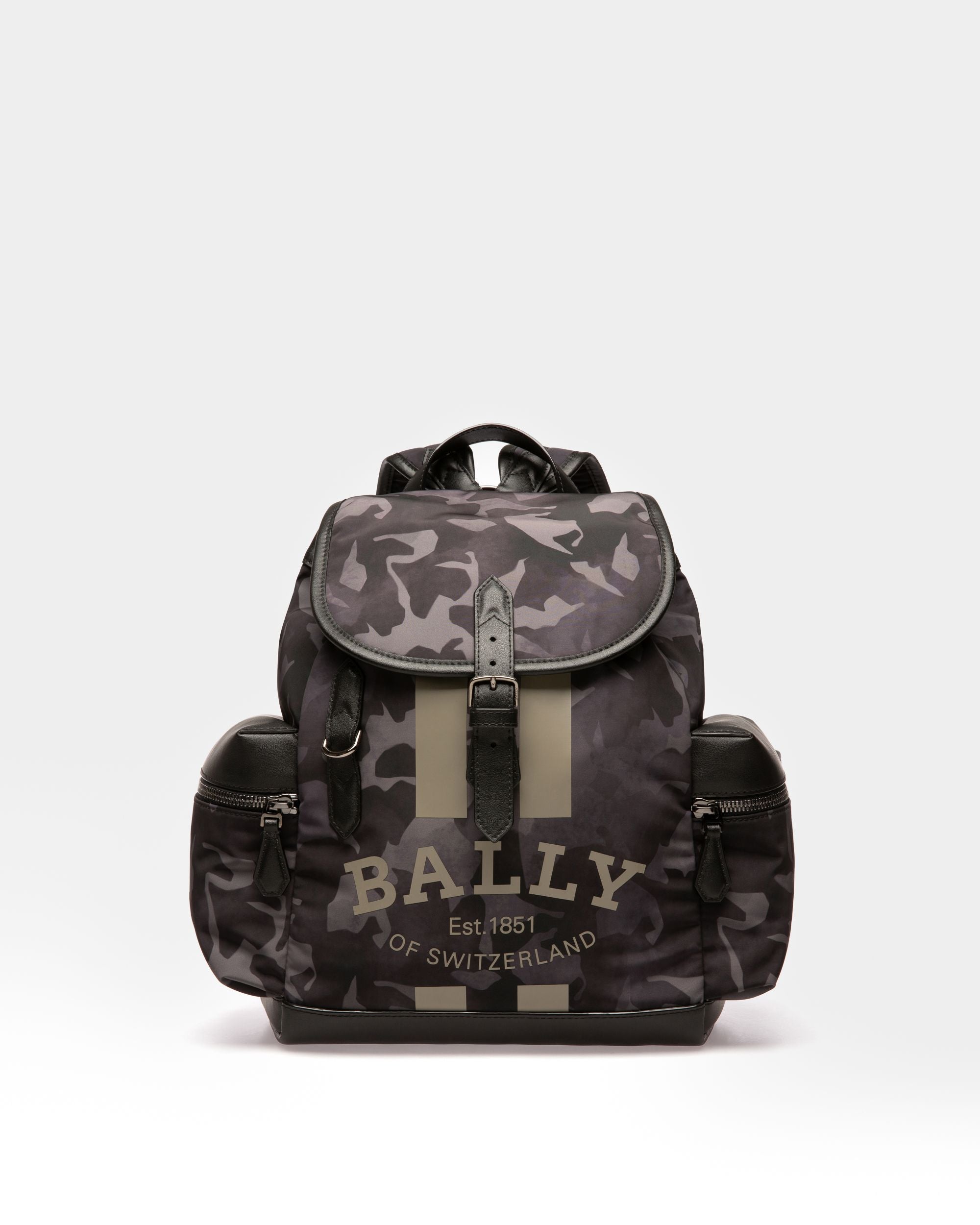Cliford Mochila En Nailon Reciclado De Color Negro - Mujer - Bally - 01