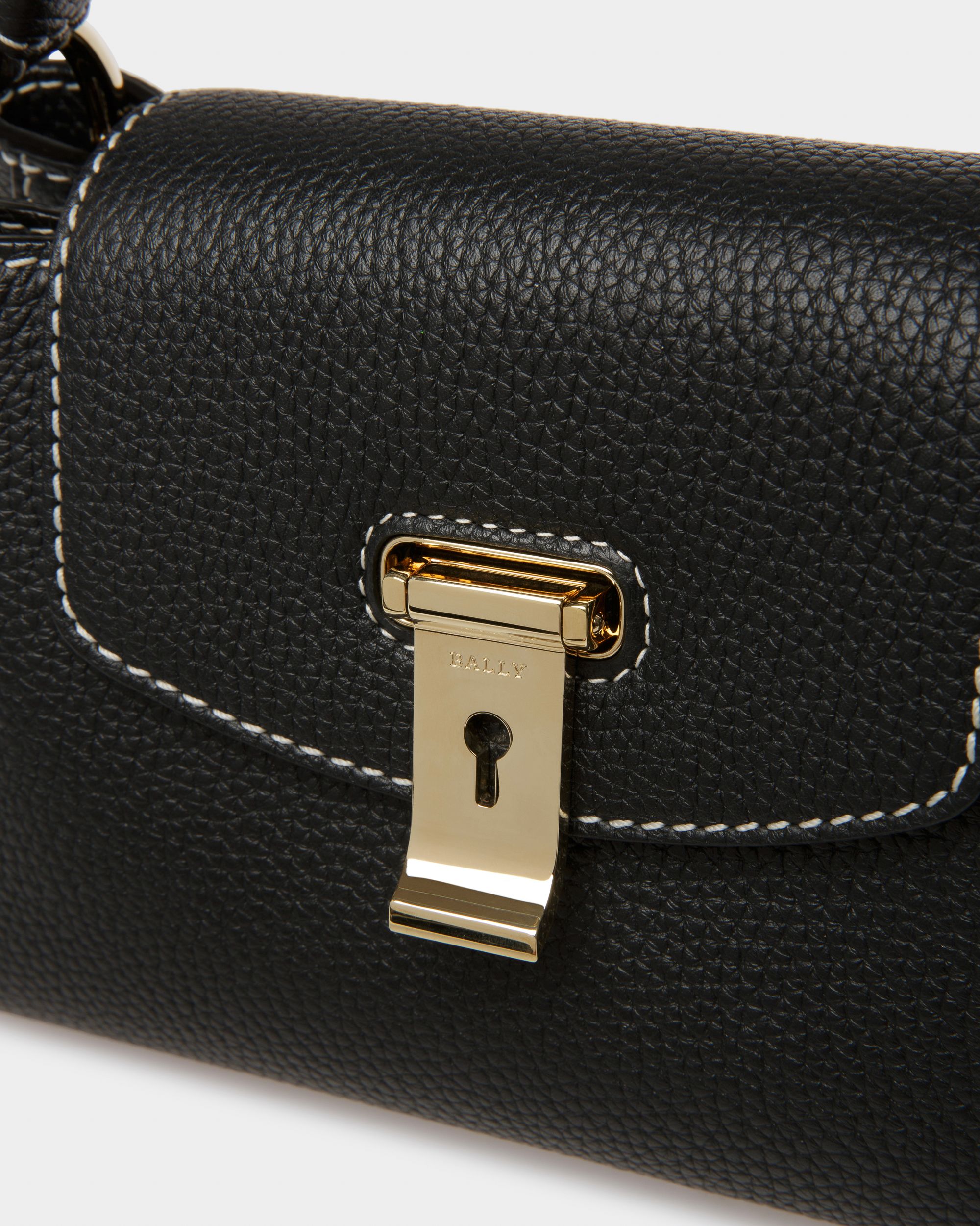 Layka Xs Minibolso De Piel En Negro - Mujer - Bally - 06