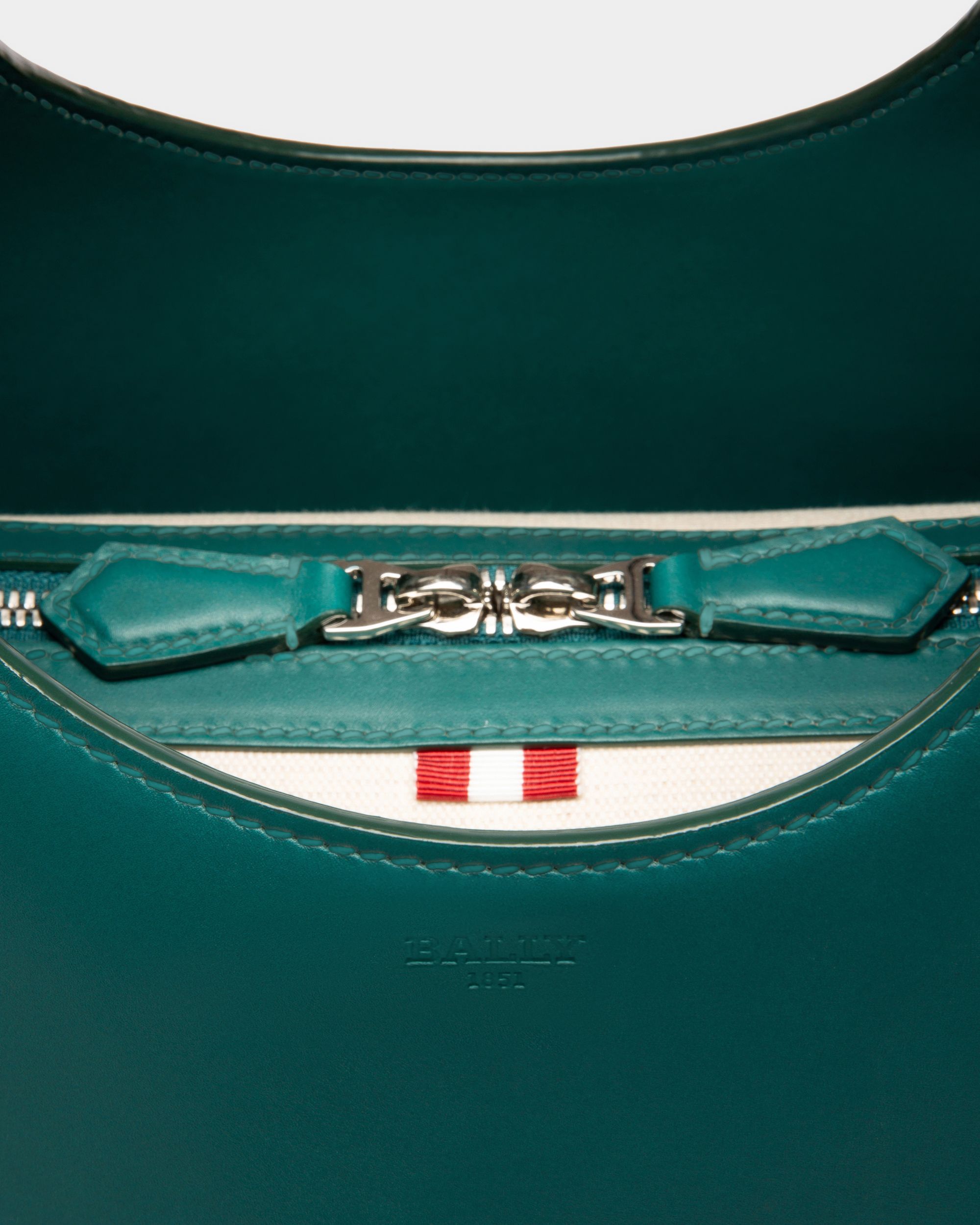 Ahres Bolso De Hombro En Cuero De Color Verde Oscuro - Mujer - Bally - 05
