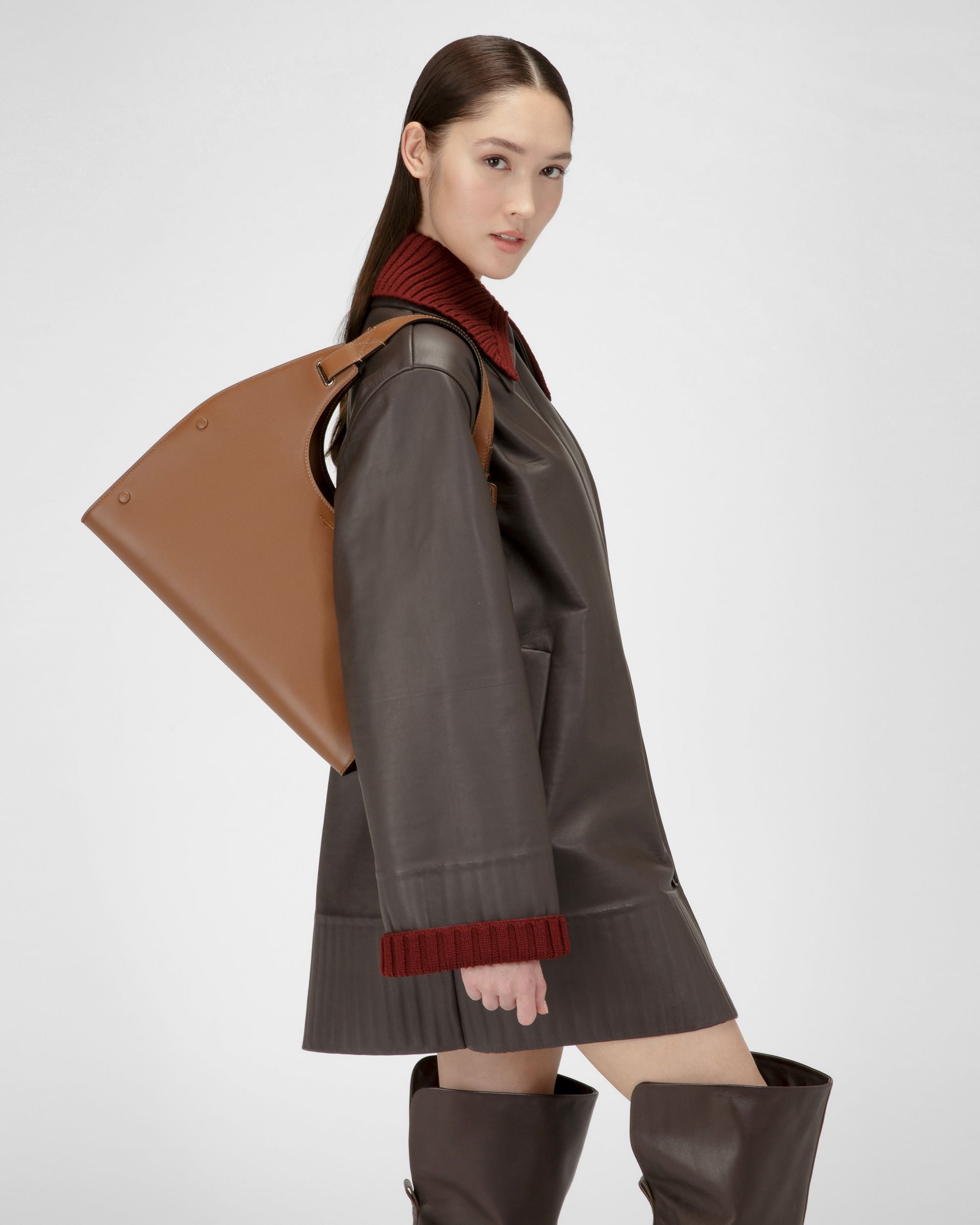 Ahres Leather Shoulder Bag In Brown - Women's - Bally - 02