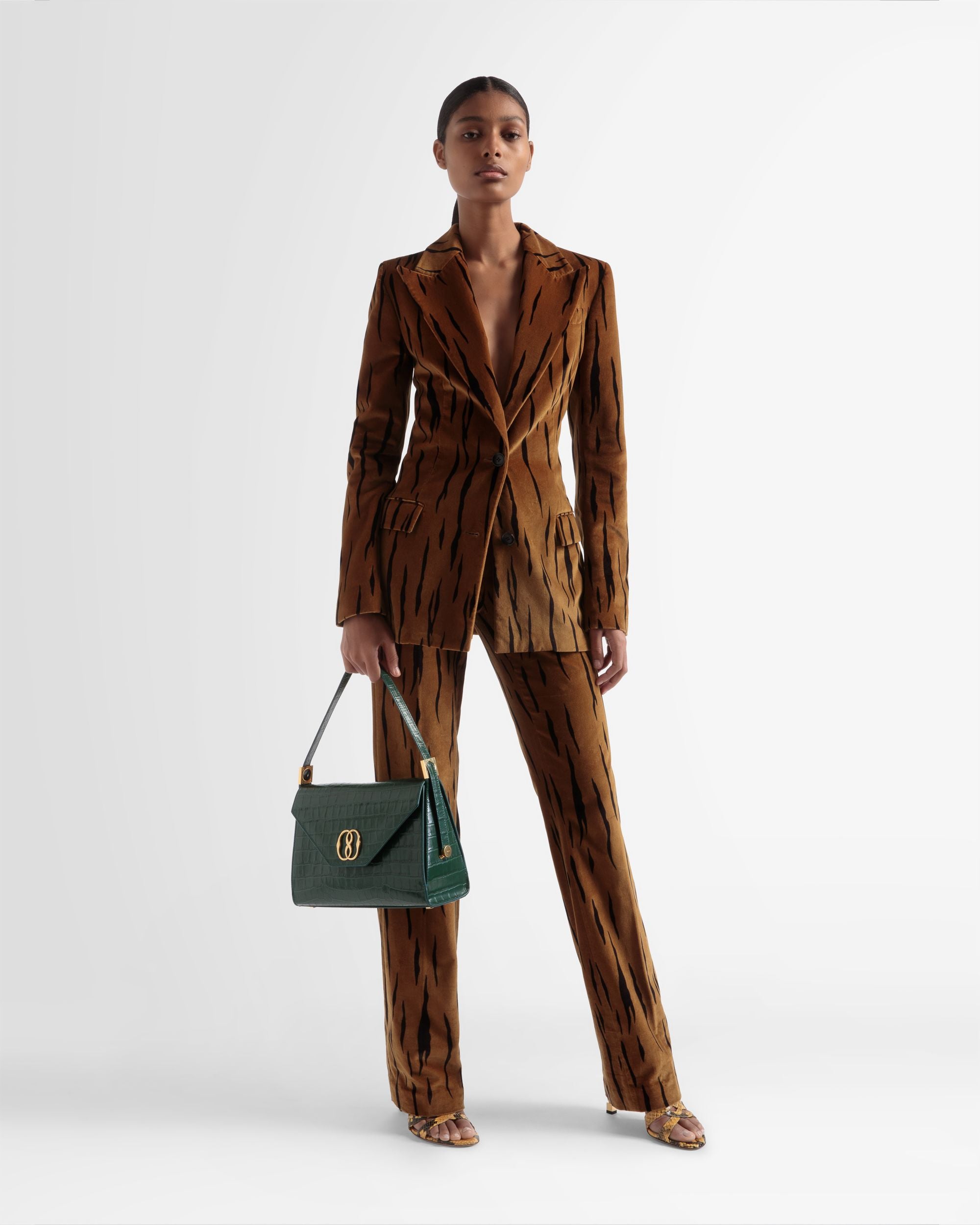 Emblem Shoulder Bag In Crocodile Embossed Leather - Women's - Bally - 02