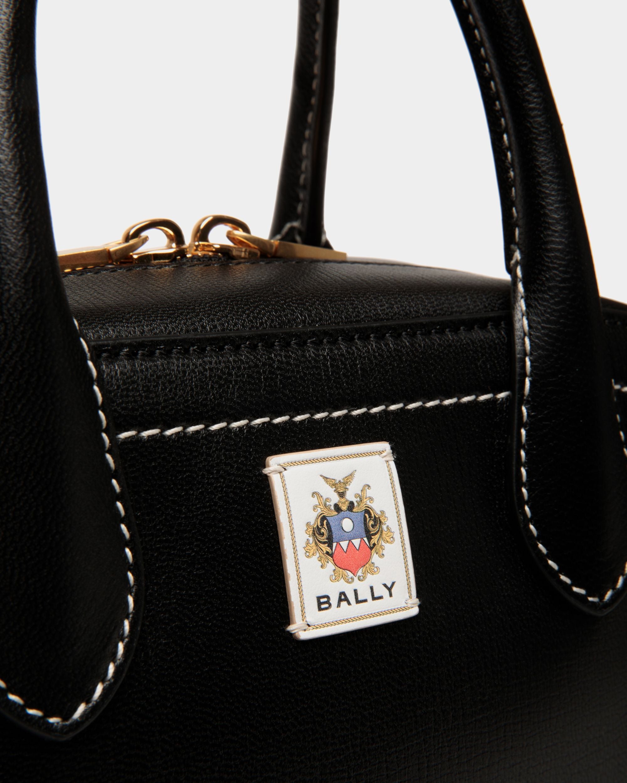 Bolso Con Asa Superior Unda De Piel Granulada Negra - Mujer - Bally - 06
