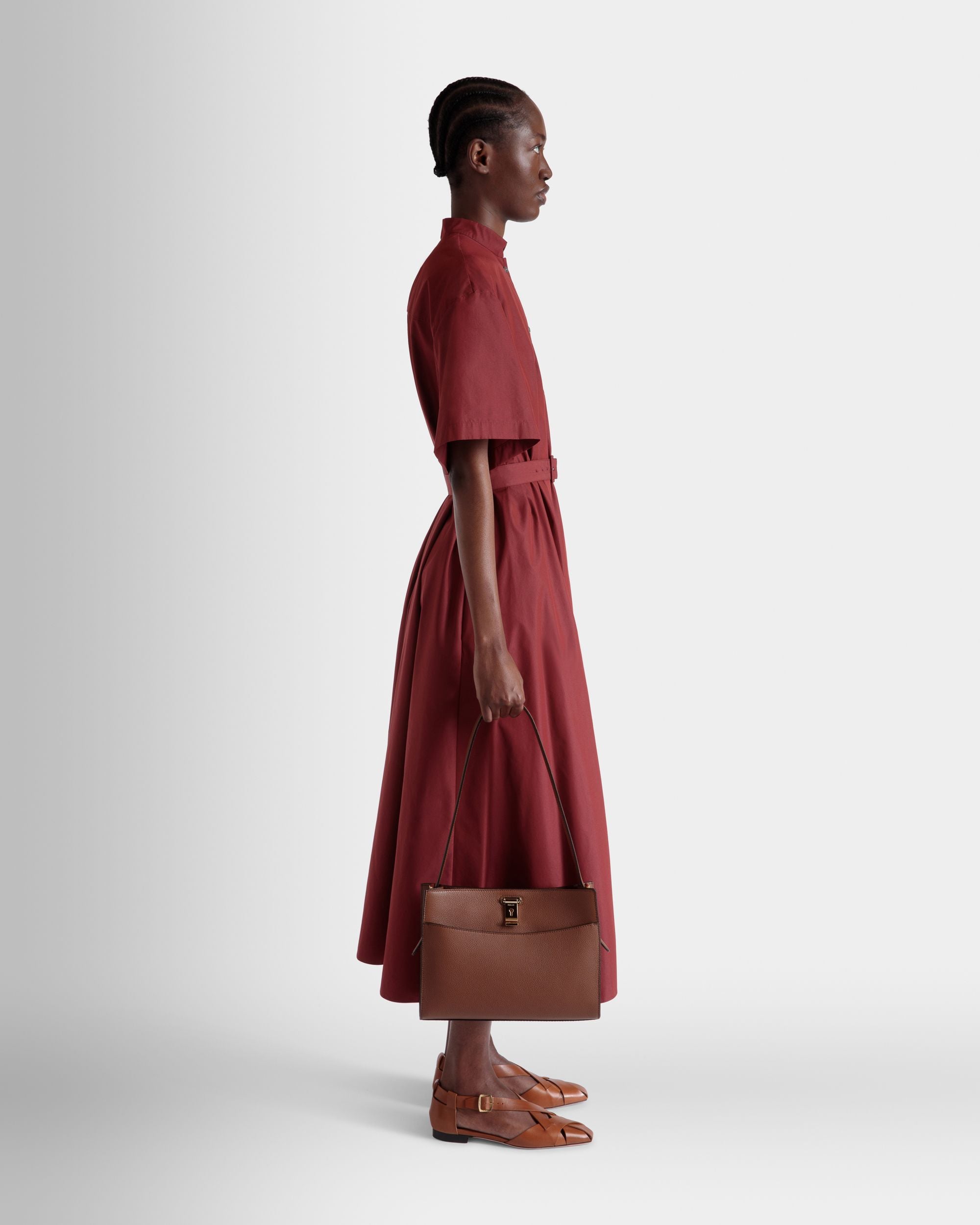Lock Me Shoulder Bag in Brown Grained Leather - Mujer - Bally - 02