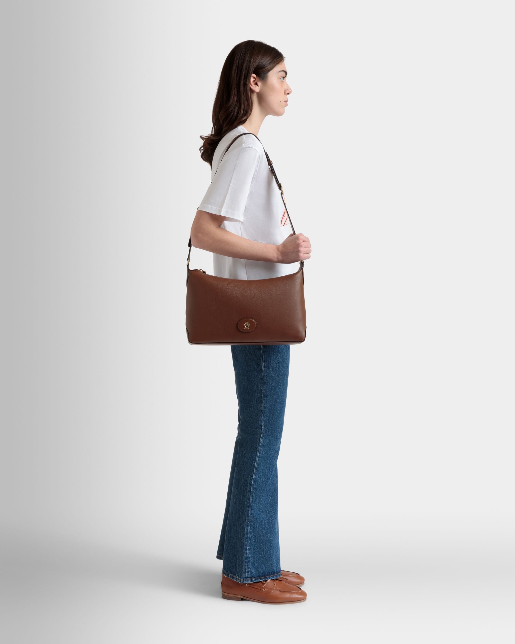 Bolso Hobo Queen De Piel Marrón - Mujer - Bally - 02