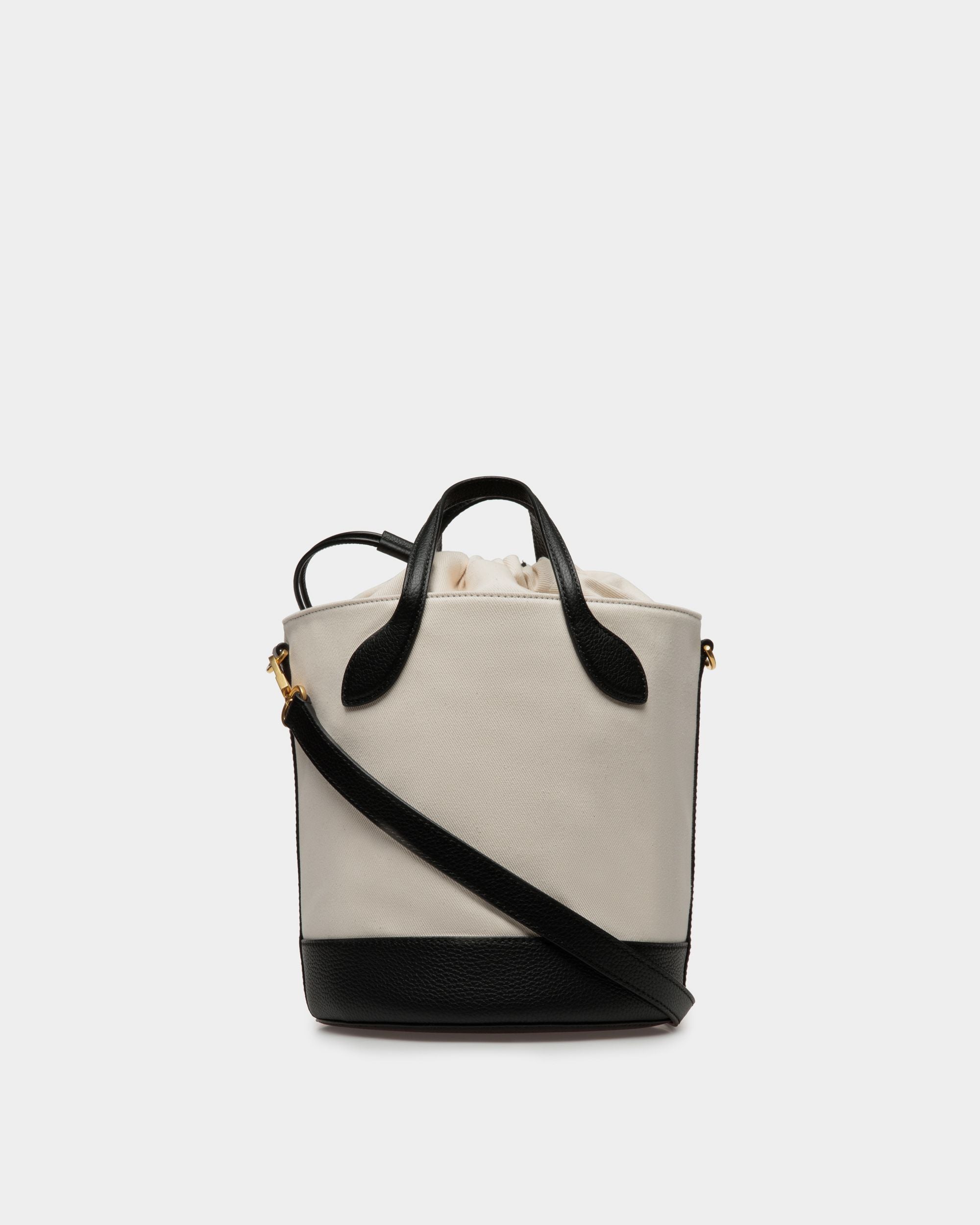Bolso Cubo Bar De Tela Color Natural Y Negro - Mujer - Bally - 03