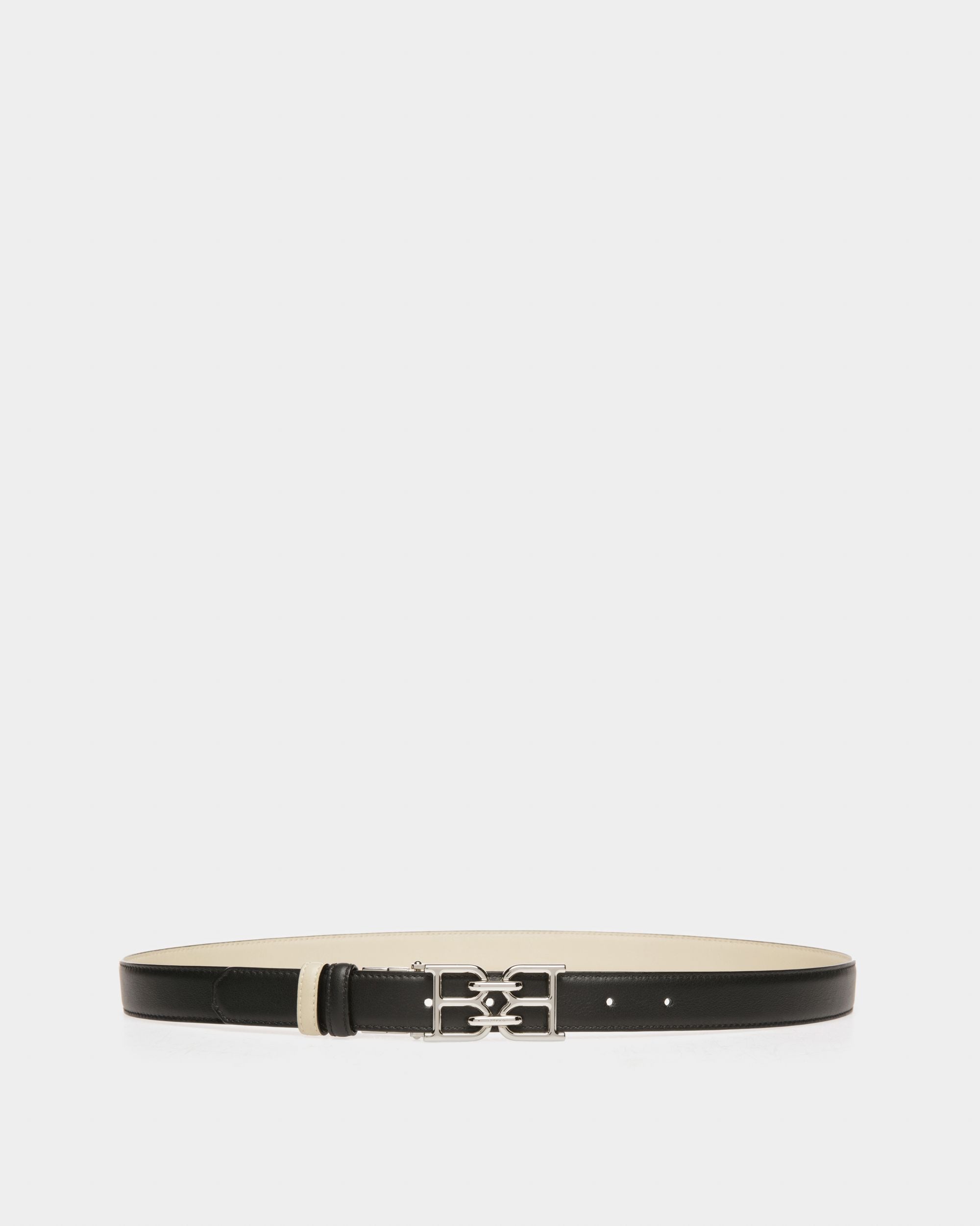 B-Chain Cinturón De 25 Mm En Piel De Color Negro Y Beige Claro - Mujer - Bally - 01