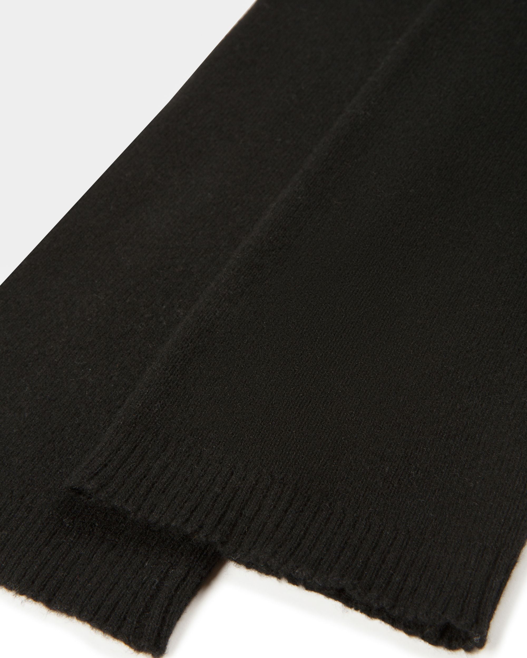 Curling Collection Socks In Black Cashmere - Women's - Bally - 02