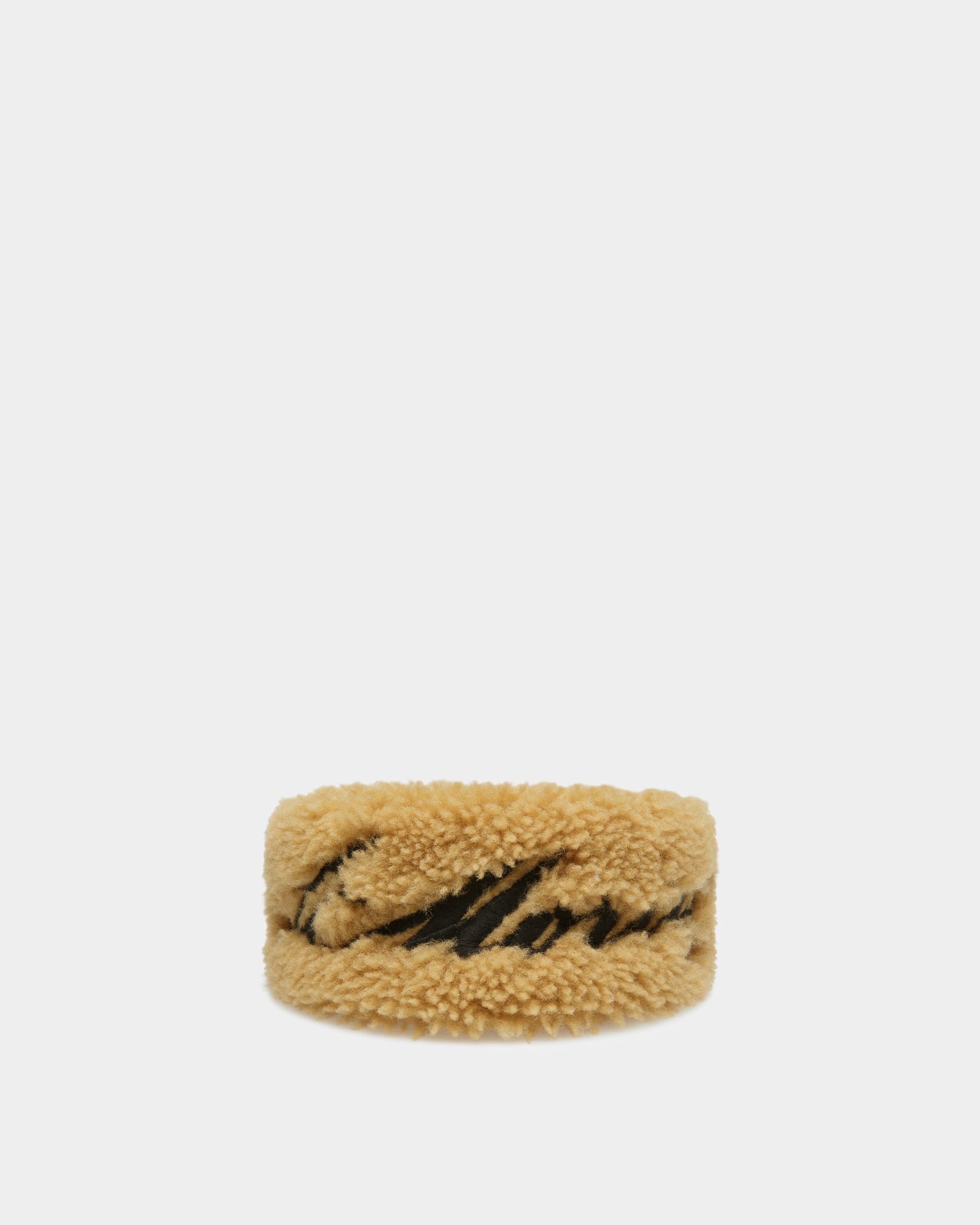 Diadema De La Colección Curling De Borreguillo Camel Con Bordado St. Moritz - Mujer - Bally - 01