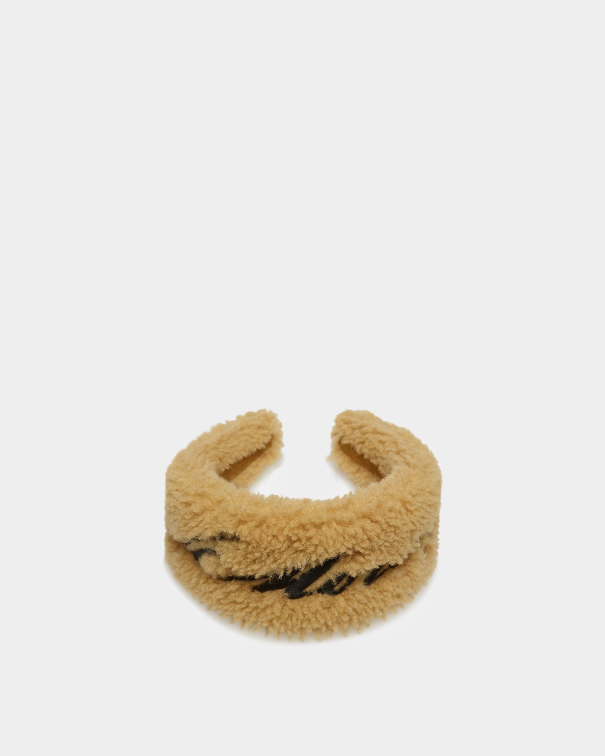 Diadema De La Colección Curling De Borreguillo Camel Con Bordado St. Moritz - Mujer - Bally - 02