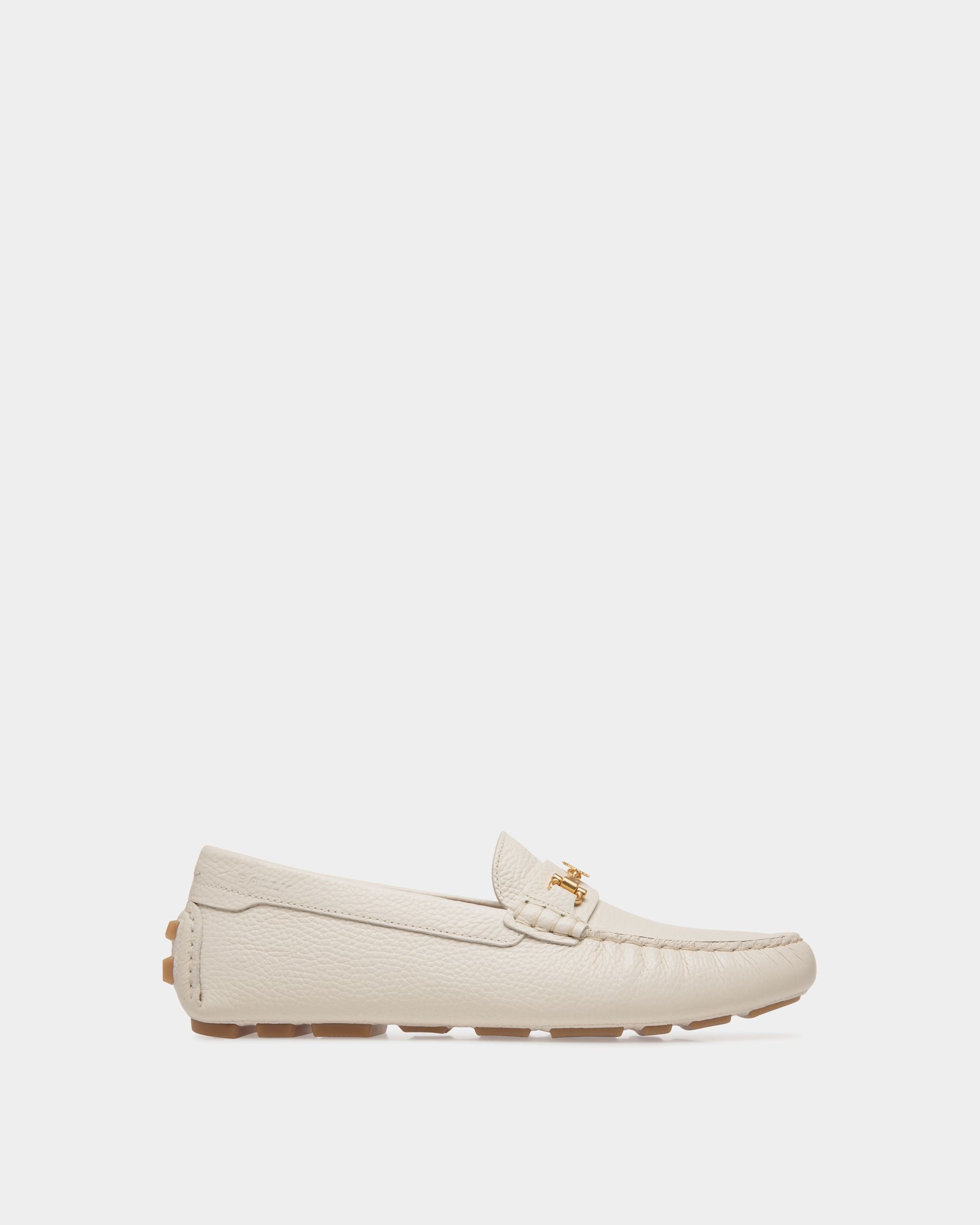 Kerbs Driver in White Grained Leather - Women's - Bally - 01