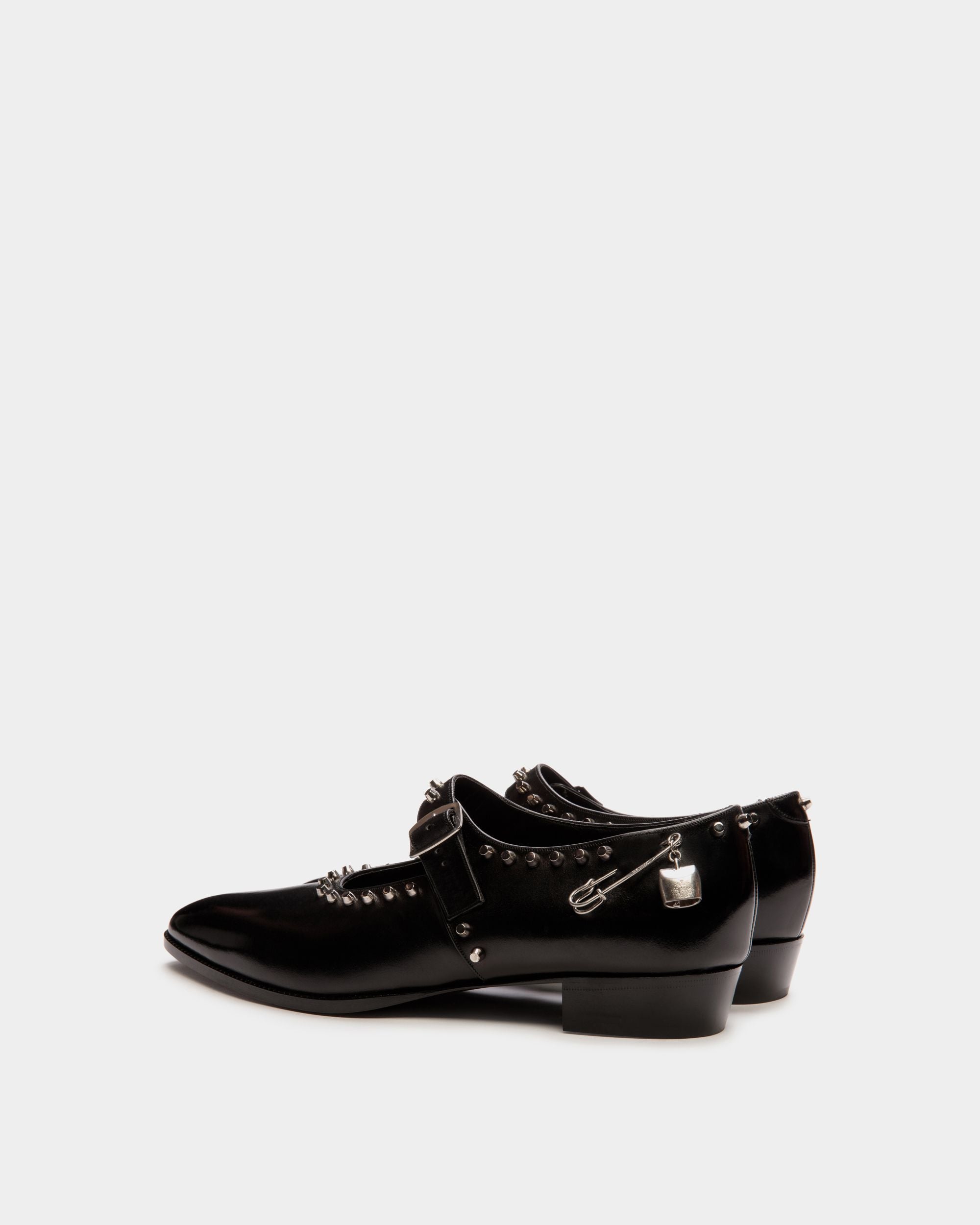 Merceditas Glendale De Piel Negra Con Tachuelas - Mujer - Bally - 04