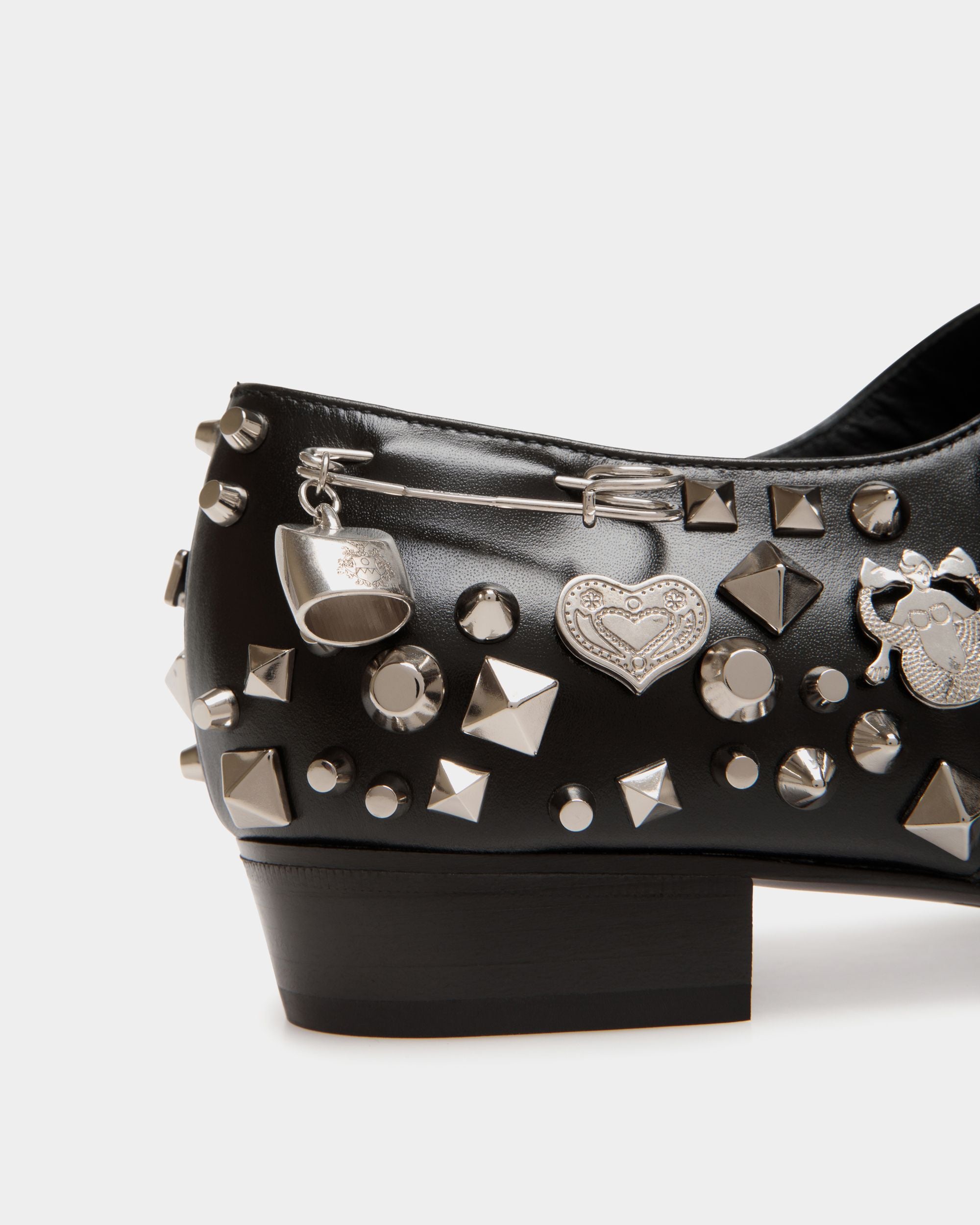 Glendale Mary-Jane In Black Leather with Studs - Mujer - Bally - 06