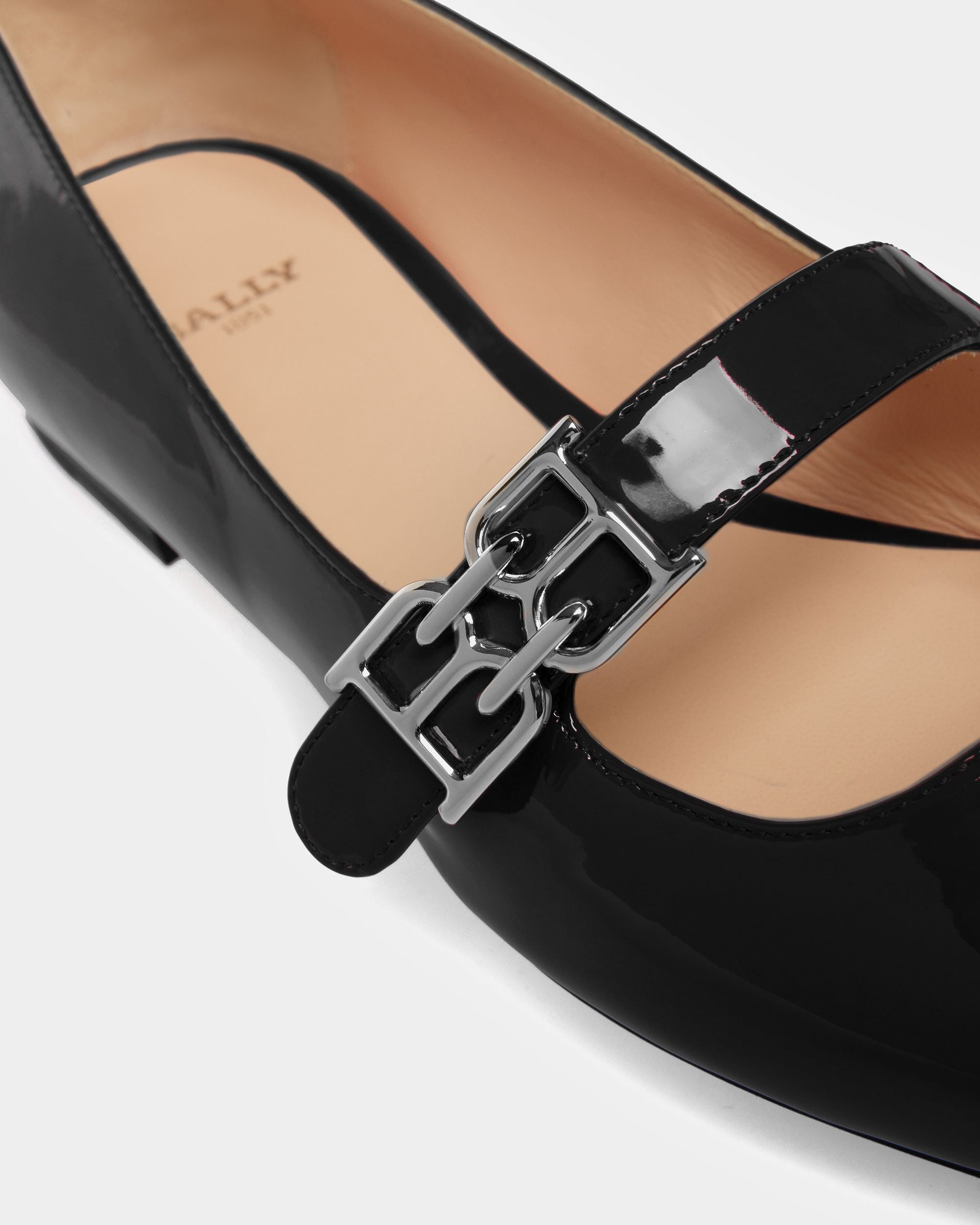 Elis Zapatos Planos De Piel En Negro - Mujer - Bally - 05