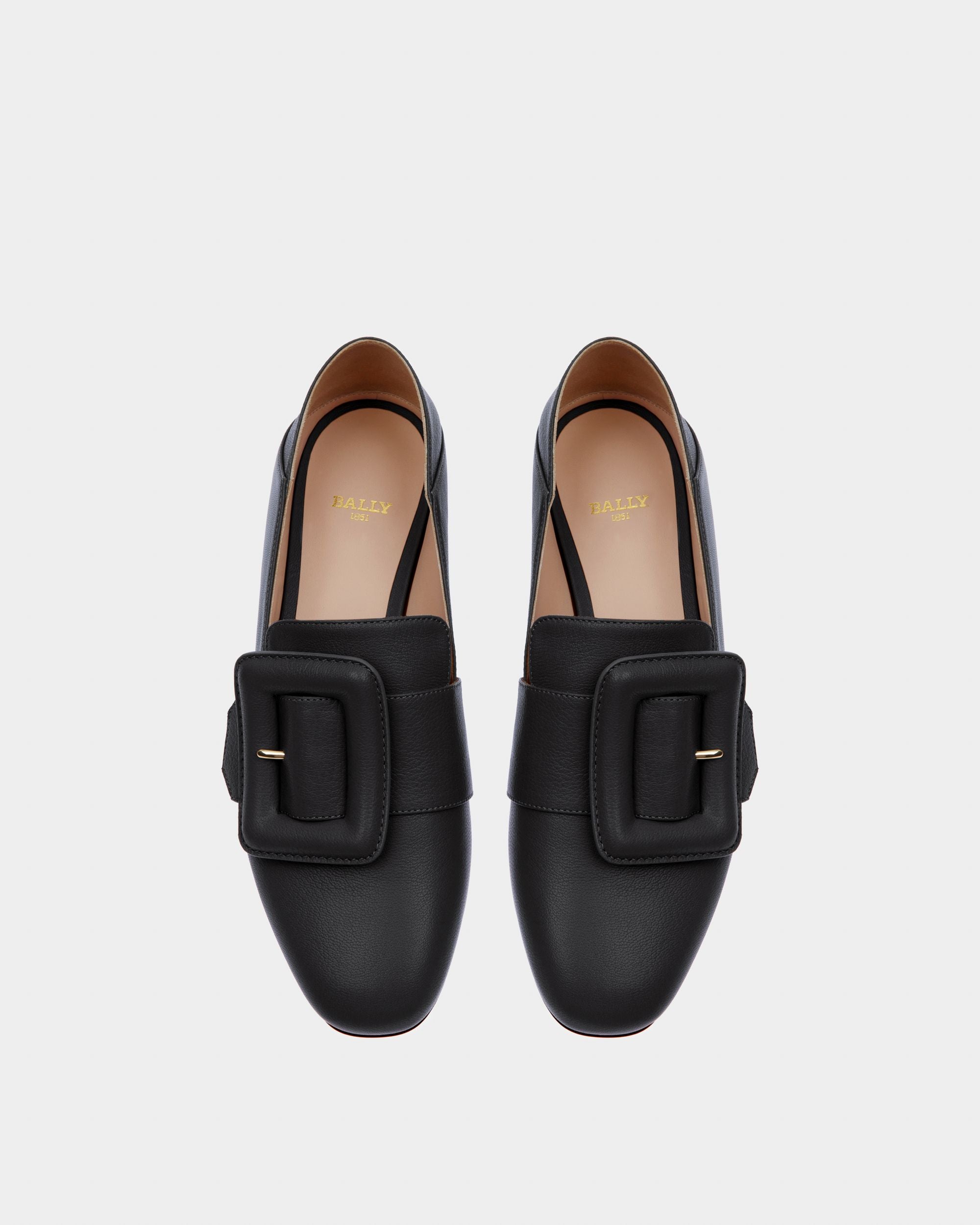 Bell Du Jour Flat in Black Grained Leather - Women's - Bally - 02