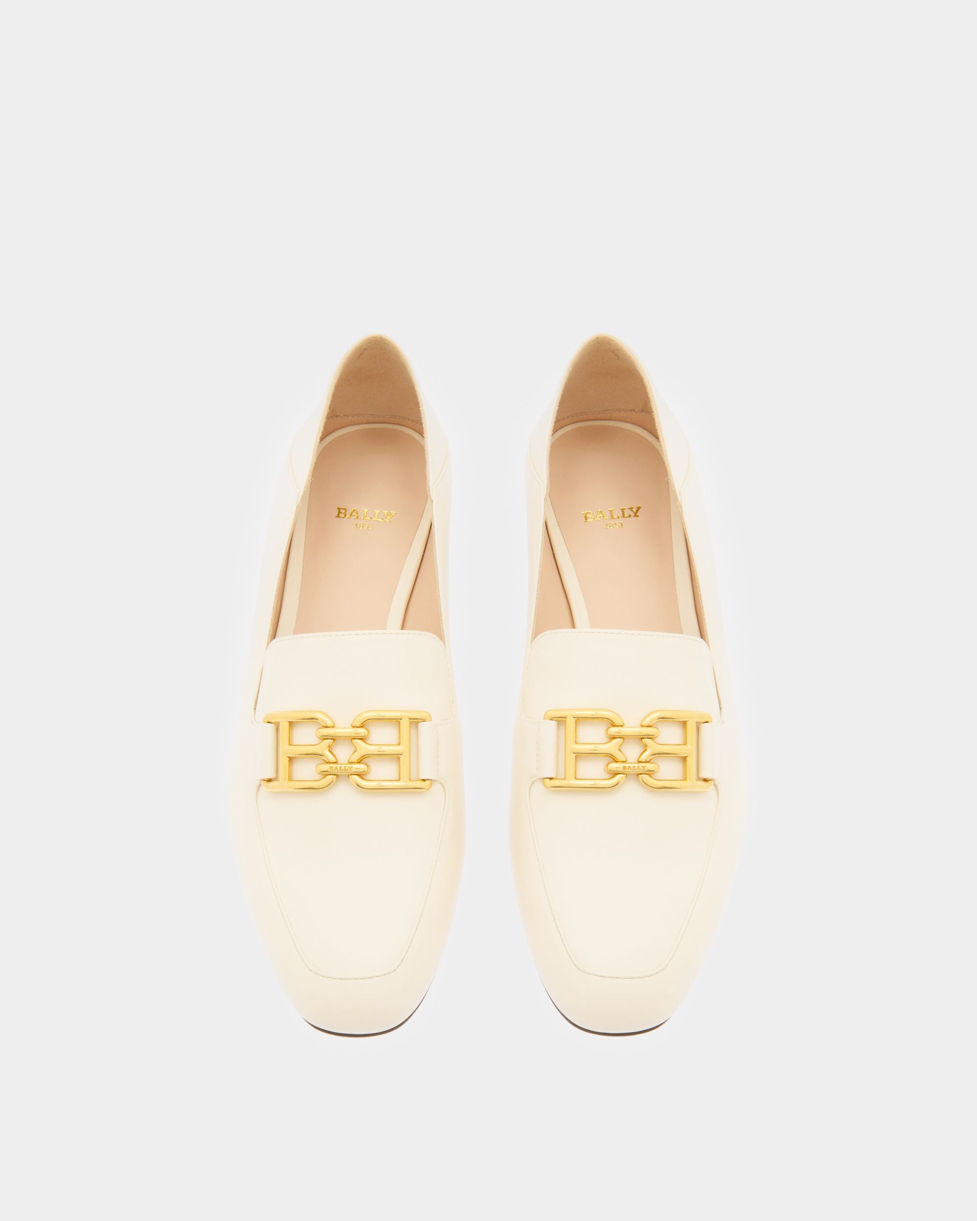 Ellah Flat Mocasines En Piel De Color Crema - Mujer - Bally - 02