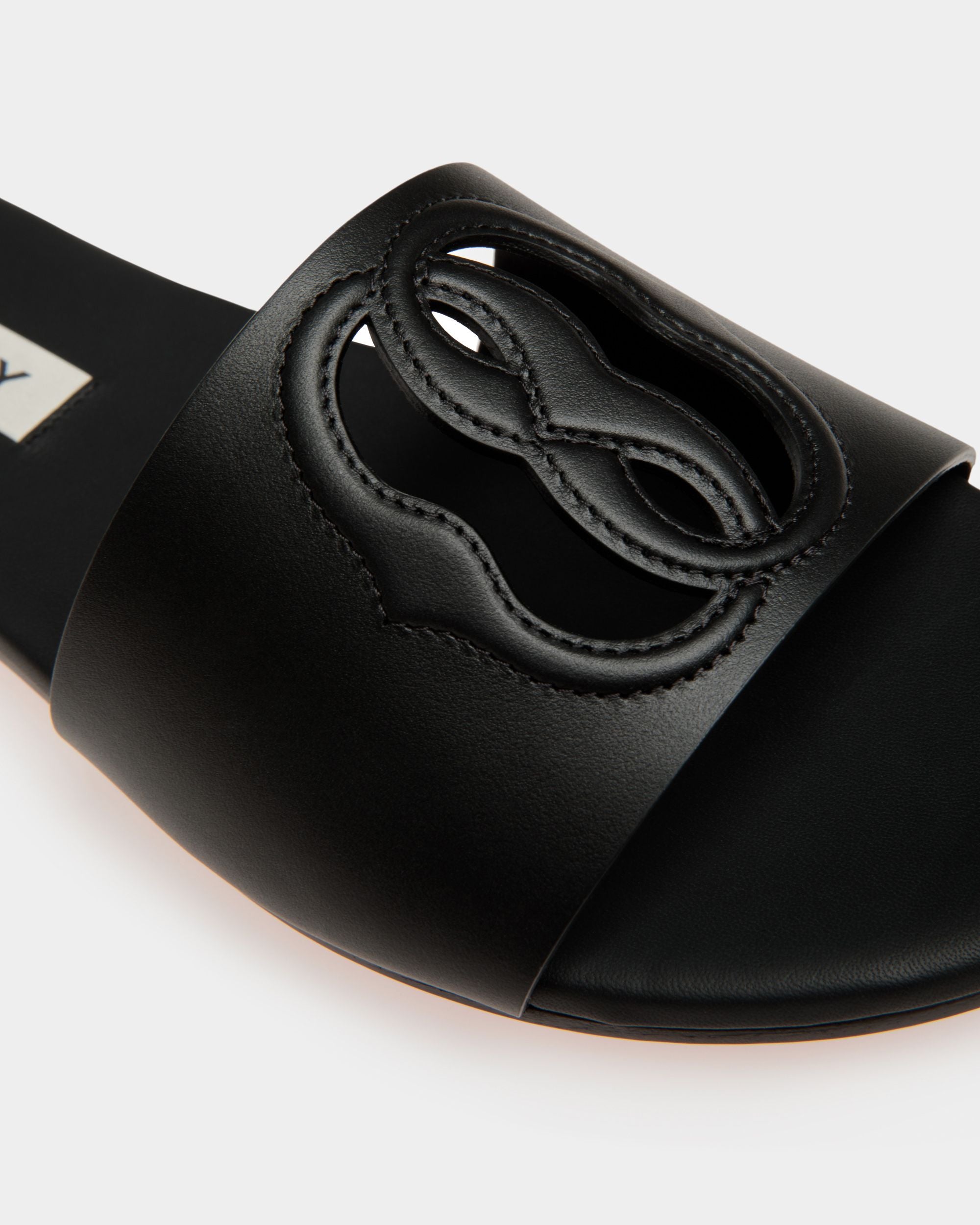 Sandalia Emblem De Piel En Negro - Mujer - Bally - 04