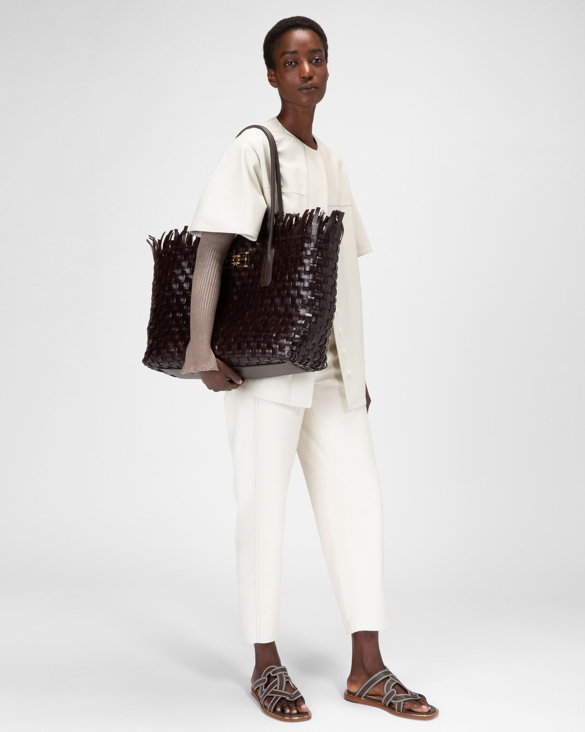 Glada Sandalias Planas De Piel De Color Marrón - Mujer - Bally - 03