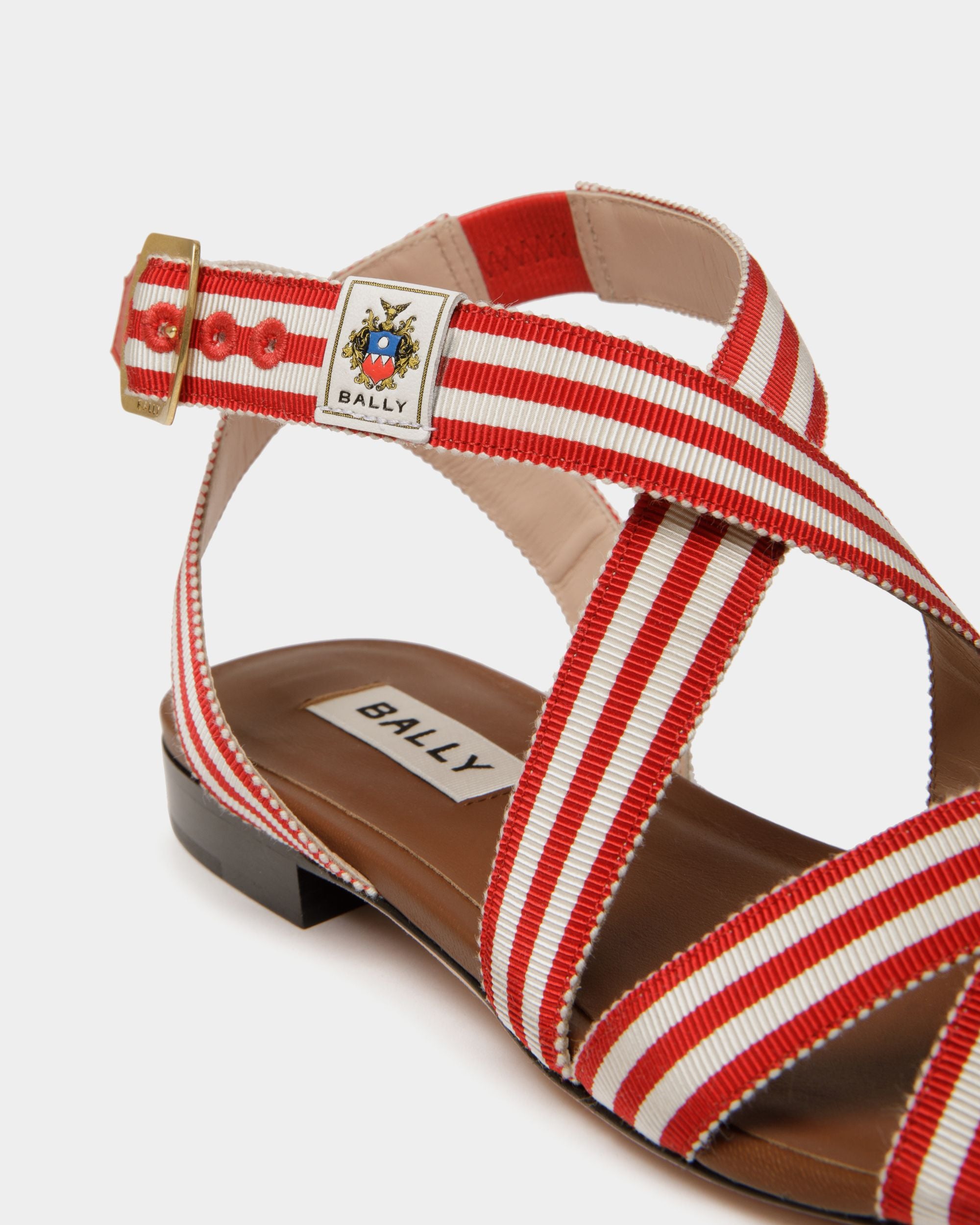 Sandalia Plana Sylt De Tela Roja - Mujer - Bally - 06