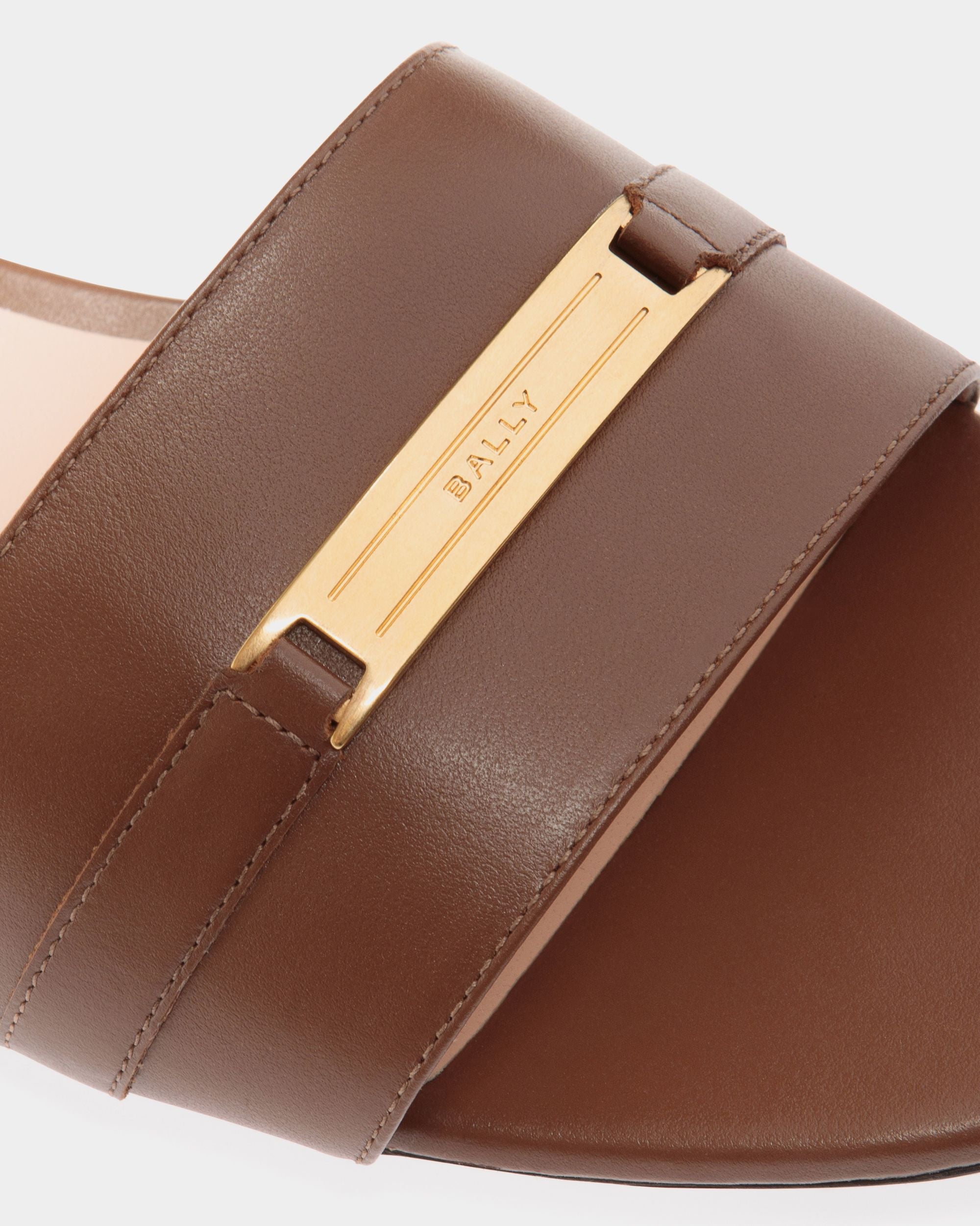 Deco Flat Sandal in Brown Leather - Women's - Bally - 05